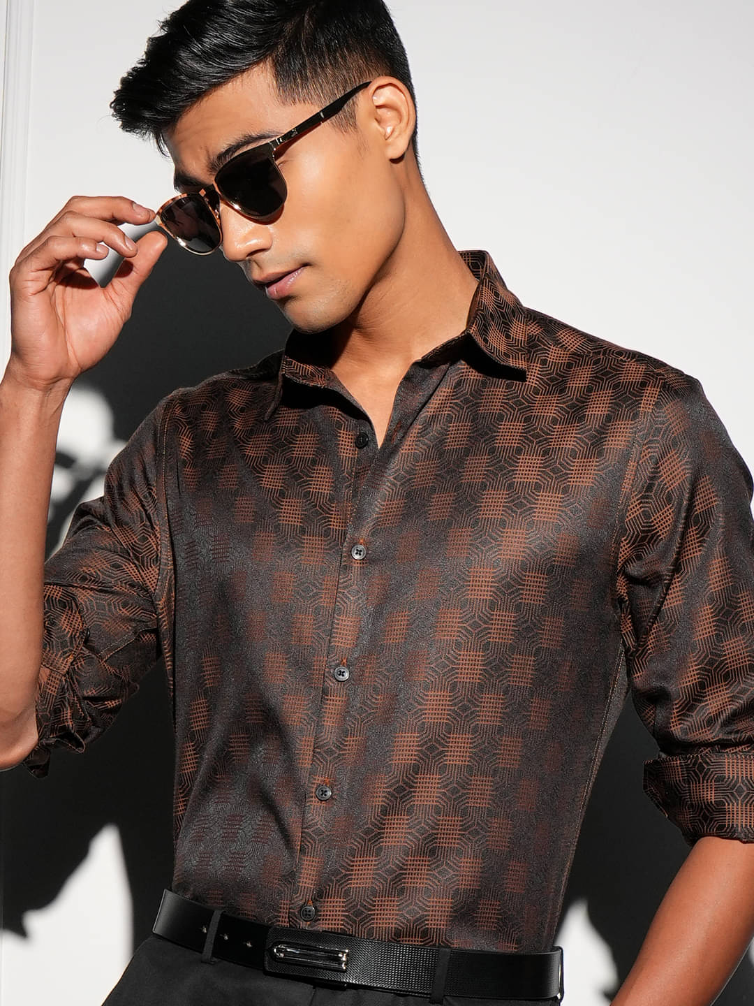     			Locomotive Poly Cotton Slim Fit Printed Full Sleeves Men's Casual Shirt - Multicolor ( Pack of 1 )