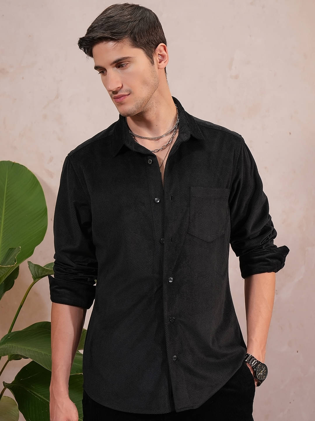     			Locomotive Polyester Slim Fit Self Design Full Sleeves Men's Casual Shirt - Black ( Pack of 1 )