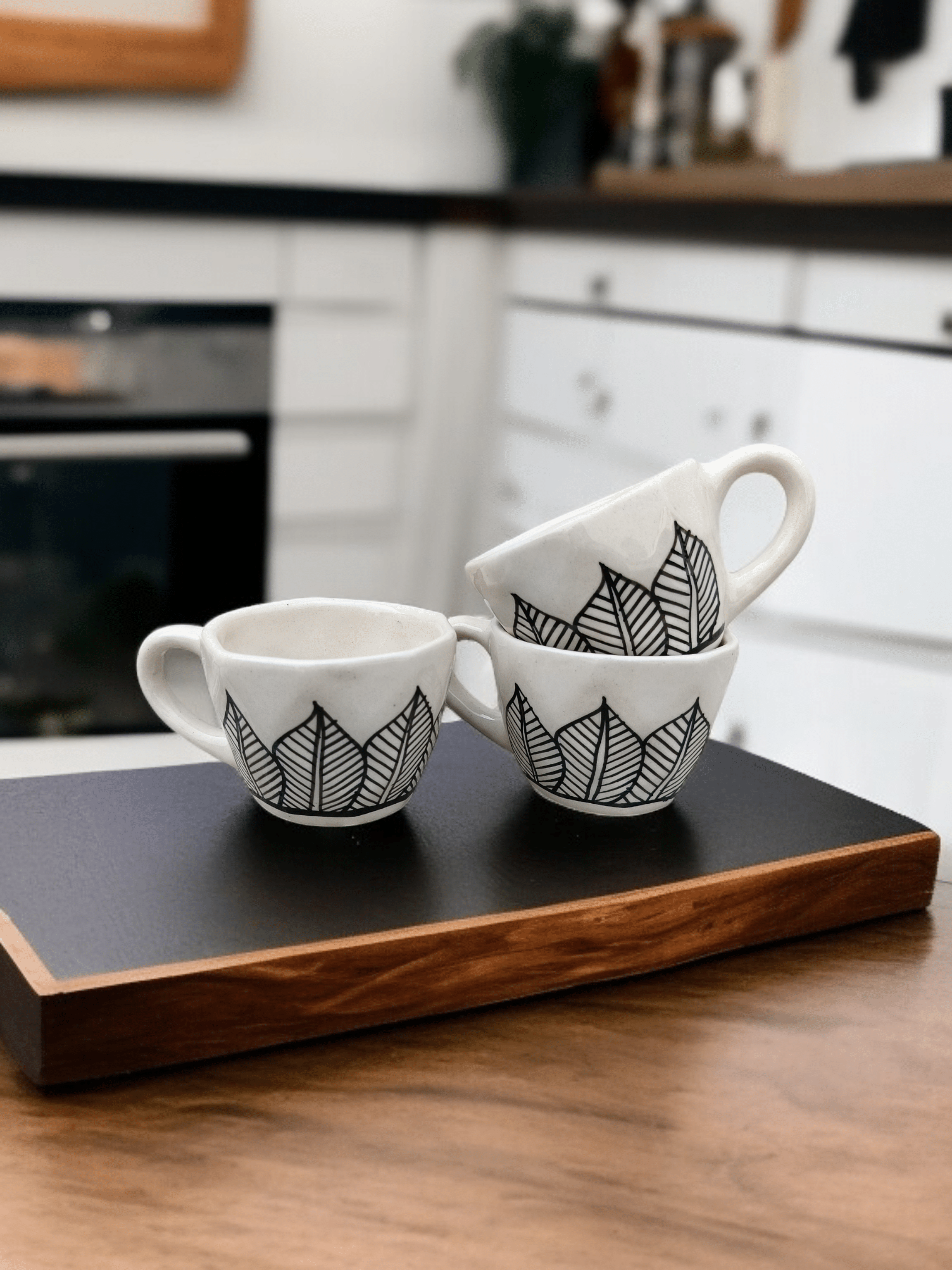     			Malaikah Blk Leaf Cup Pk 3 Abstract Ceramic Coffee Mug 200 mL ( Pack of 3 )