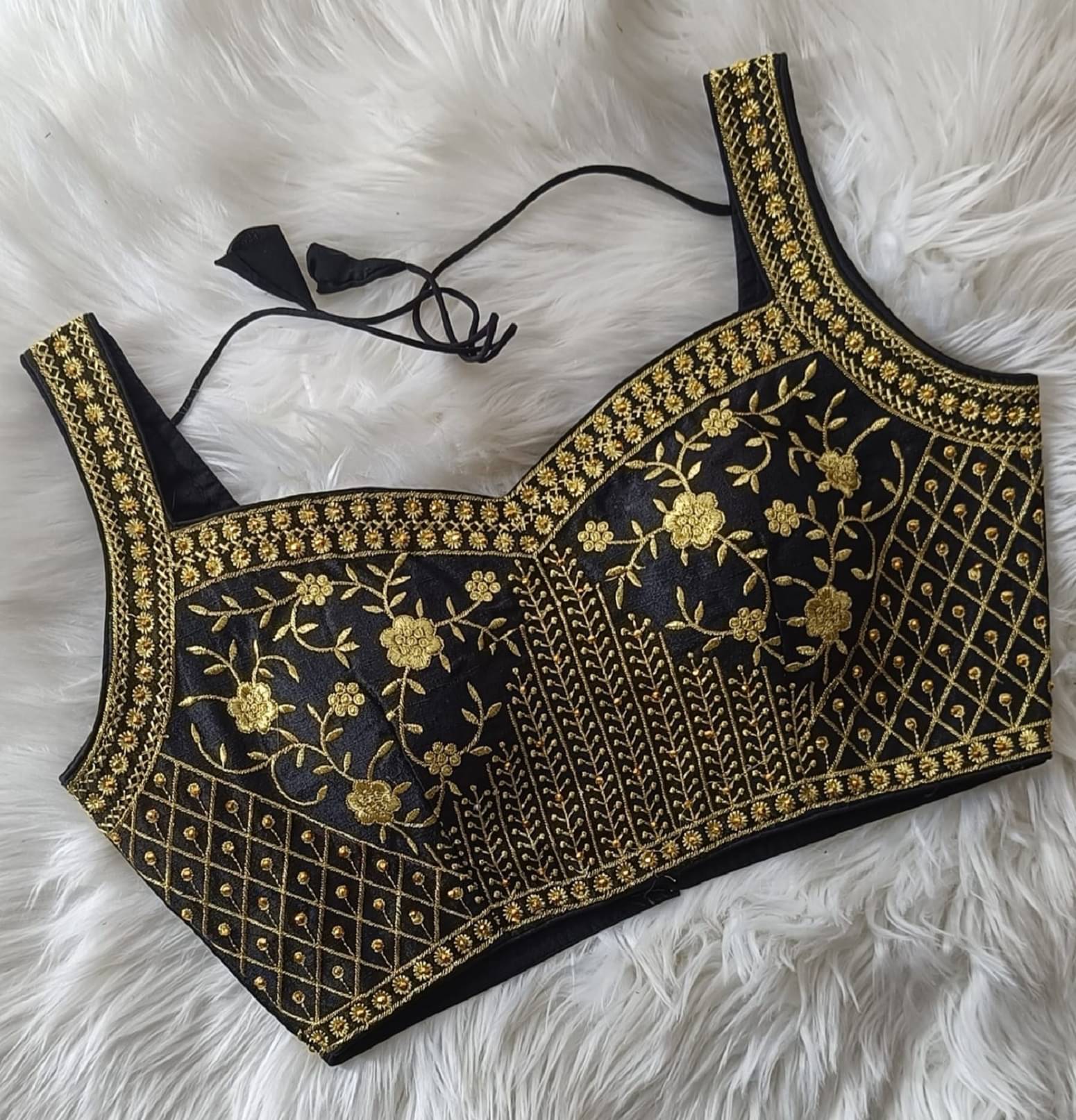     			ARZ Mint Green Readymade with Pad Silk Women's Blouse ( Pack of 1 )