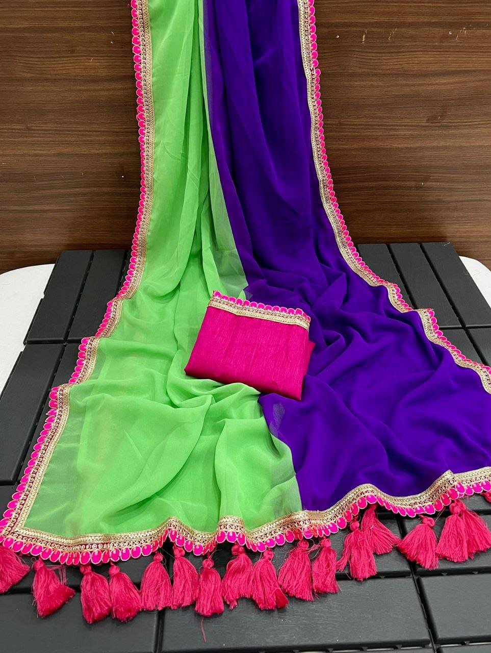 Arkia Georgette Embellished Saree With Unstitched Blouse Piece ( Green ) Arkia Georgette Embellished Saree With Unstitched Blouse Piece ( Green )