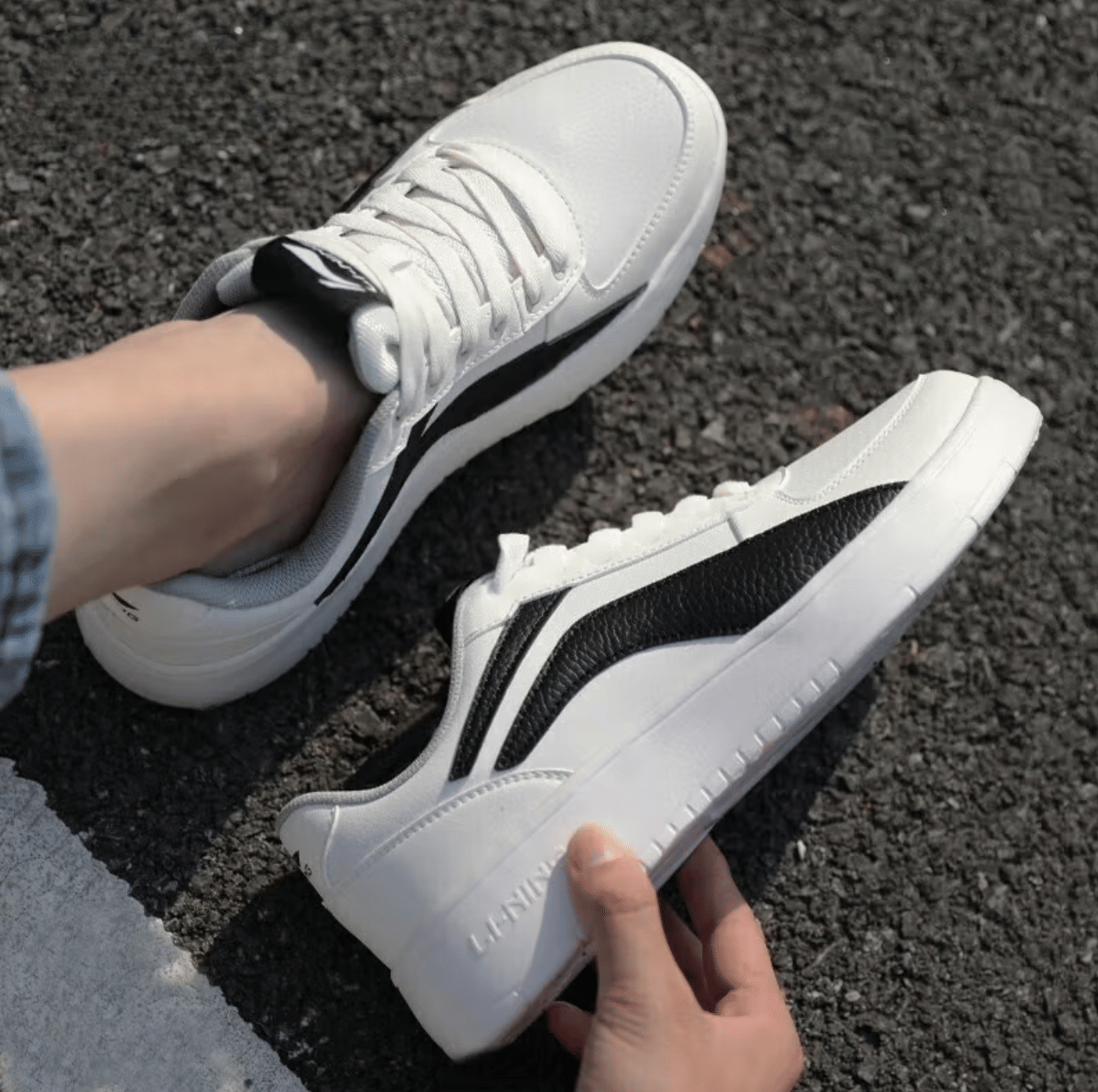     			Labbin White Men's Lifestyle Shoes