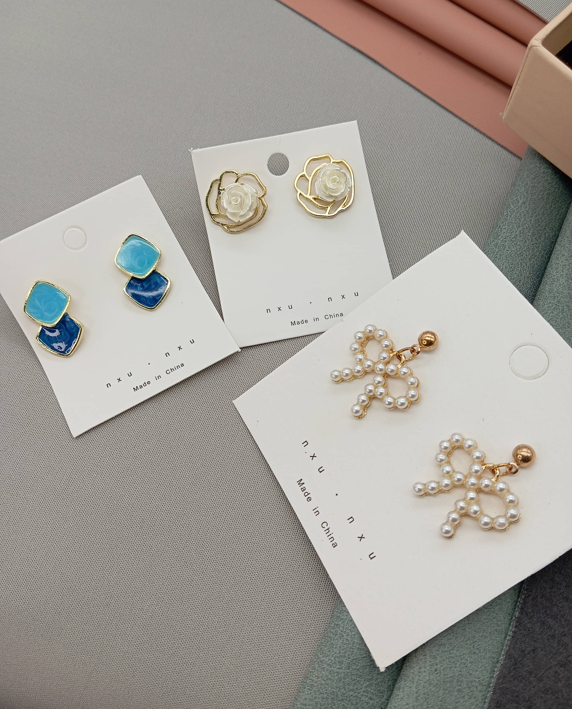     			SHANKHRAJ MA LL Multicolor Stud Earrings ( Pack of 3 )