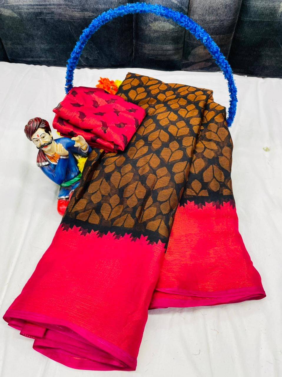    			SHIRODHARI Brasso Printed Ilkal Saree With Unstitched Blouse Piece ( Pink )