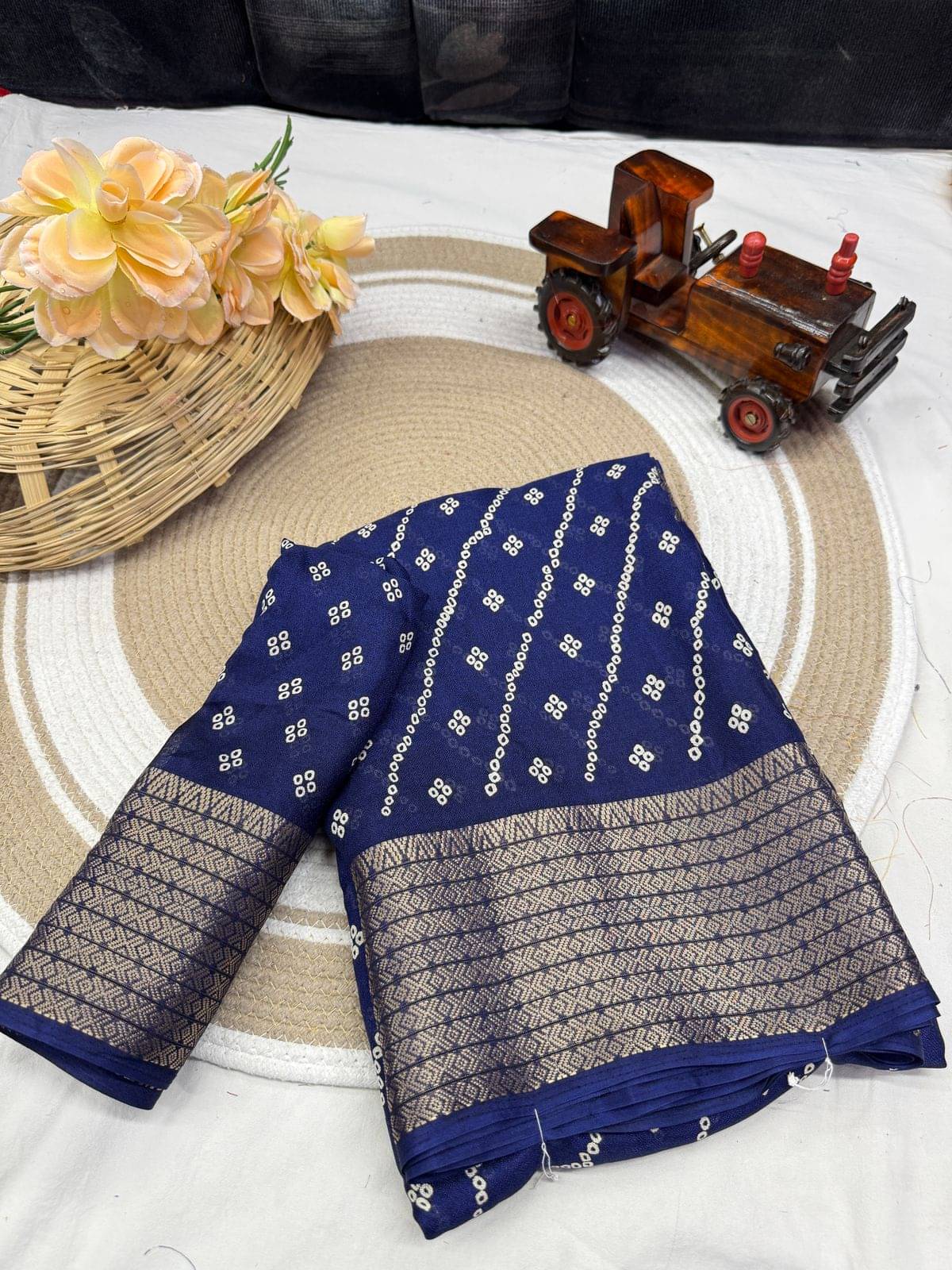 SHIRODHARI Cotton Silk Printed Ilkal Saree With Unstitched Blouse Piece ( Navy Blue ) SHIRODHARI Cotton Silk Printed Ilkal Saree With Unstitched Blouse Piece ( Navy Blue )