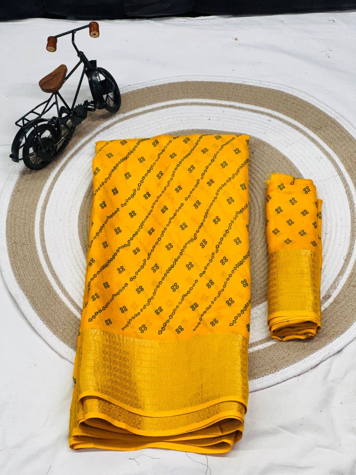     			SHIRODHARI Cotton Silk Printed Ilkal Saree With Unstitched Blouse Piece ( Yellow )
