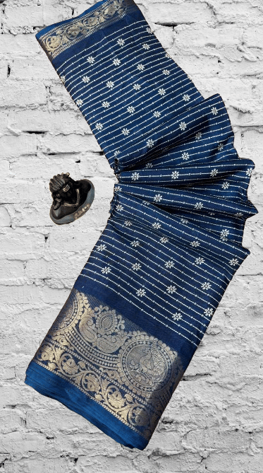     			SHIRODHARI Silk Blend Printed Ilkal Saree With Unstitched Blouse Piece ( Navy Blue )