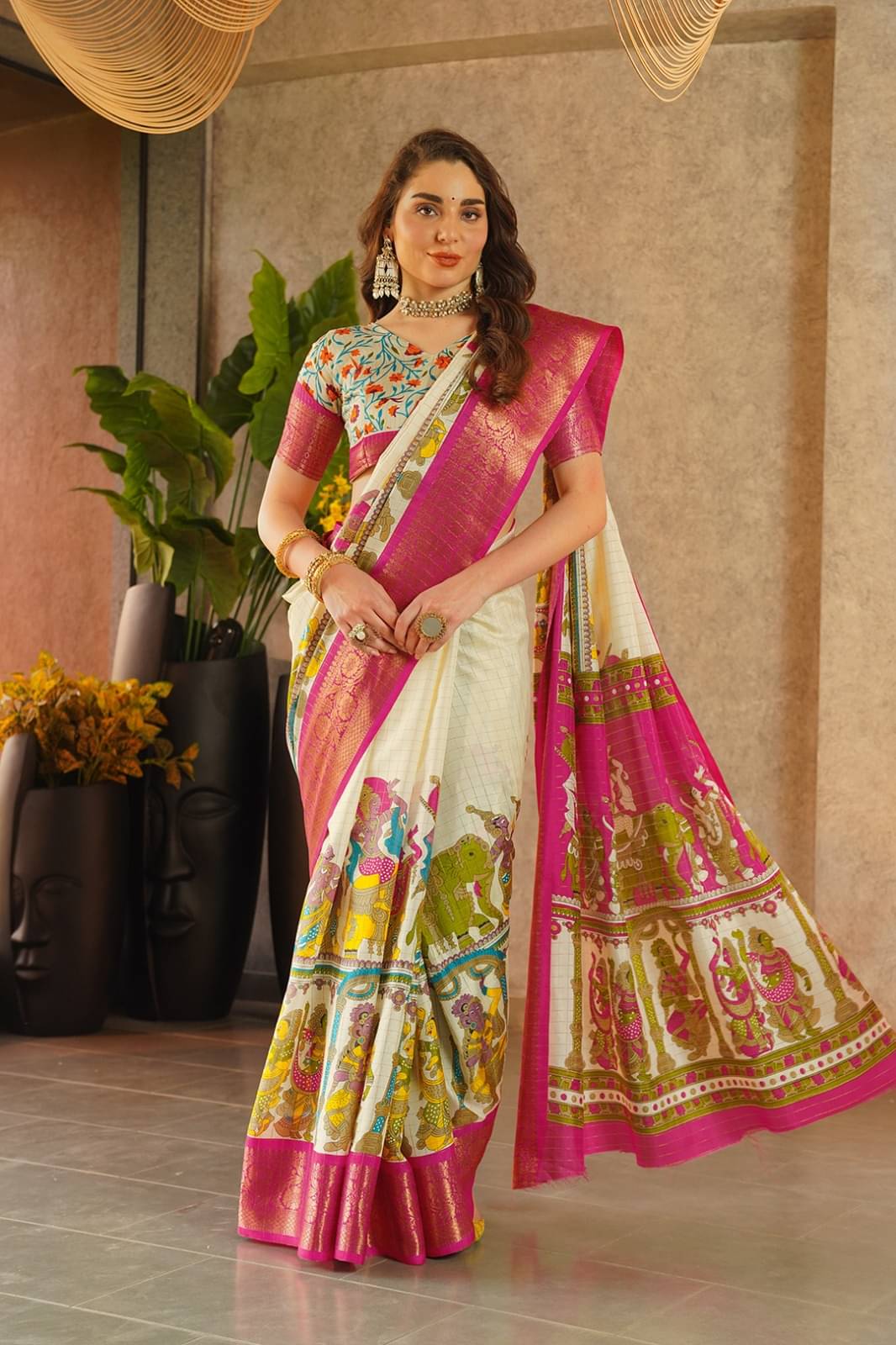     			SHIRODHARI Silk Blend Printed Ilkal Saree With Unstitched Blouse Piece ( Pink )