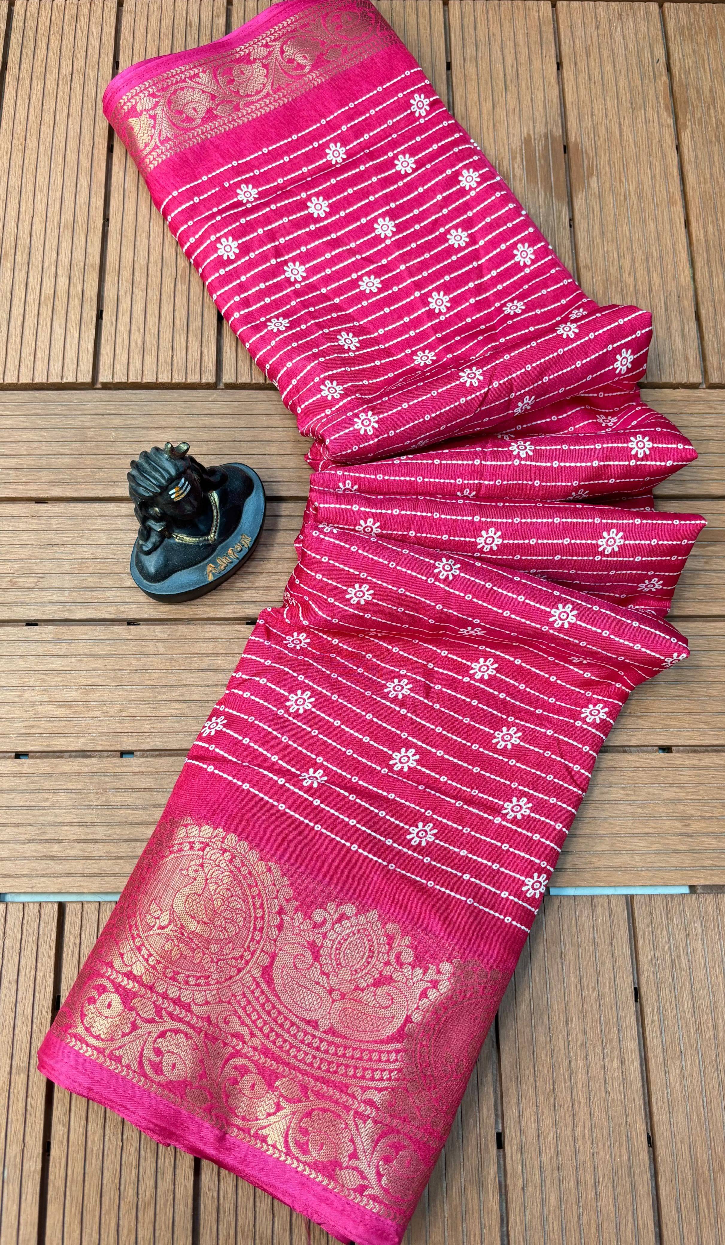     			SHIRODHARI Silk Blend Printed Ilkal Saree With Unstitched Blouse Piece ( Multicolor )