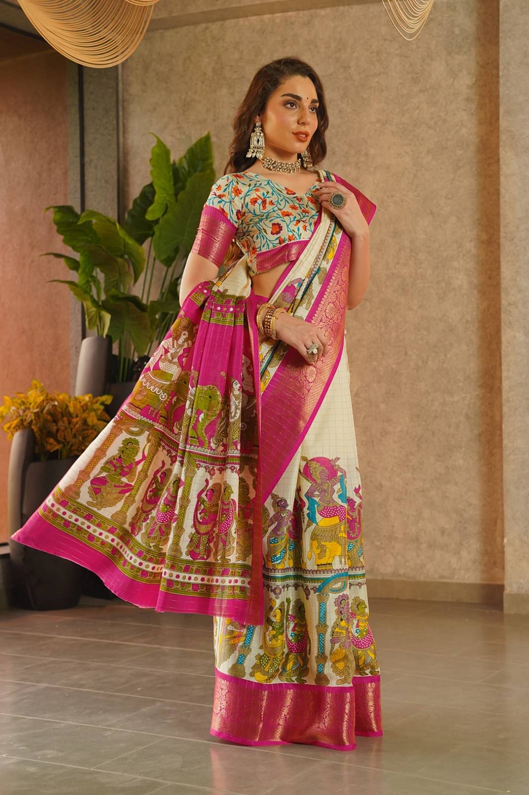     			SHIRODHARI Silk Blend Printed Ilkal Saree With Unstitched Blouse Piece ( Multicolor )
