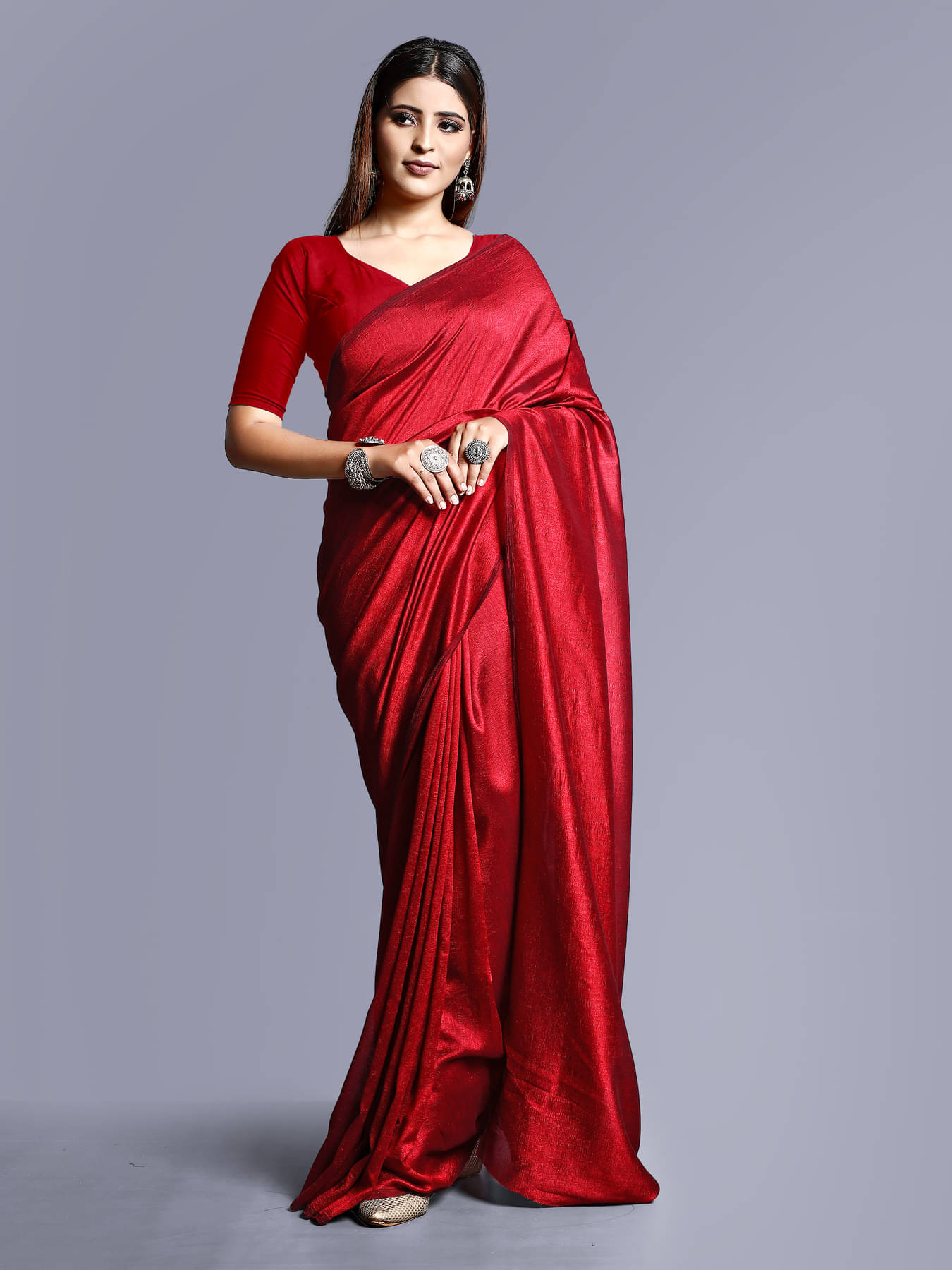     			SHIRODHARI Viscose Solid Ilkal Saree With Unstitched Blouse Piece ( Red )