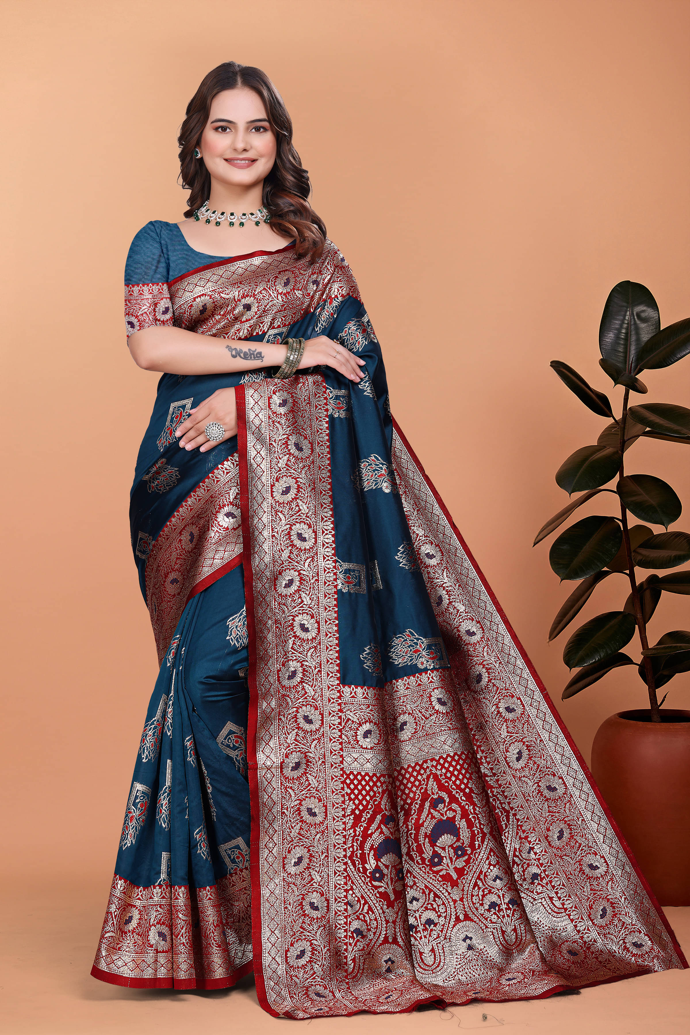 VS MALL Art Silk Self Design Paithani Sarees With Unstitched Blouse Piece ( Navy Blue )     			VS MALL Art Silk Self Design Paithani Sarees With Unstitched Blouse Piece ( Navy Blue )