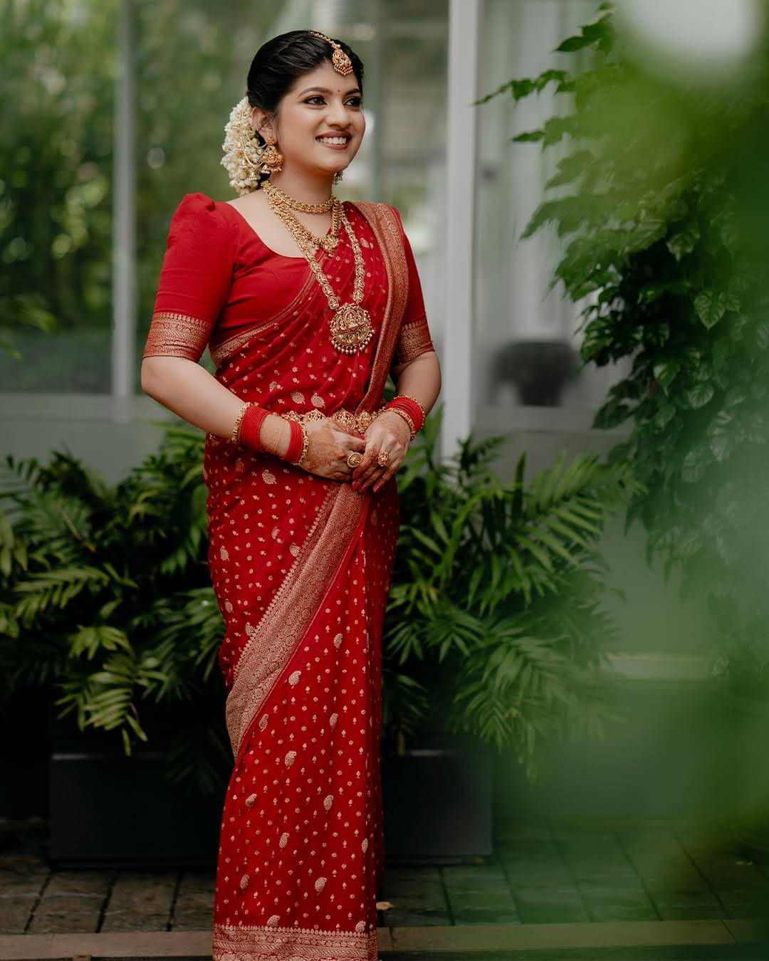     			WOVEN STOCK Silk Self Design Banarasi saree With Unstitched Blouse Piece ( Red )