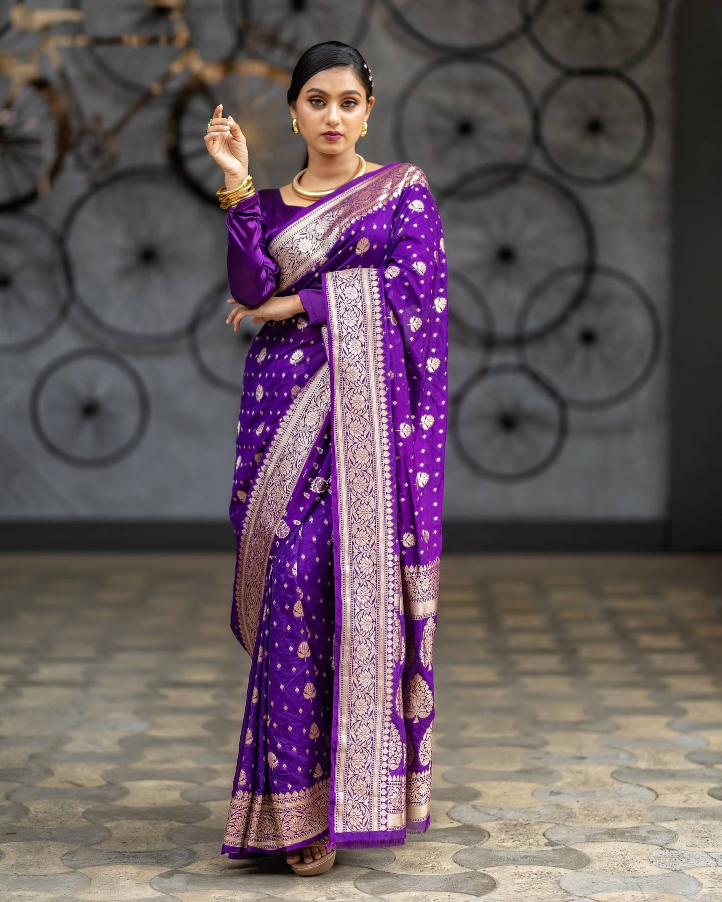     			WOVEN STOCK Silk Self Design Banarasi saree With Unstitched Blouse Piece ( Purple )