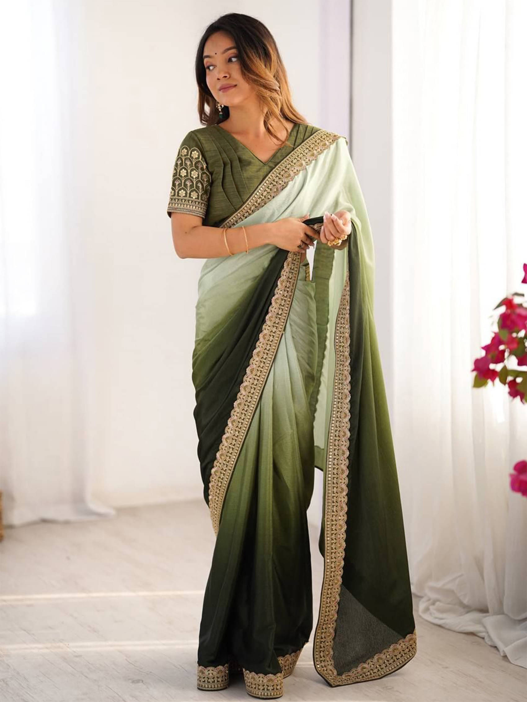     			kedar fab Silk Self Design Saree With Unstitched Blouse Piece ( Green )