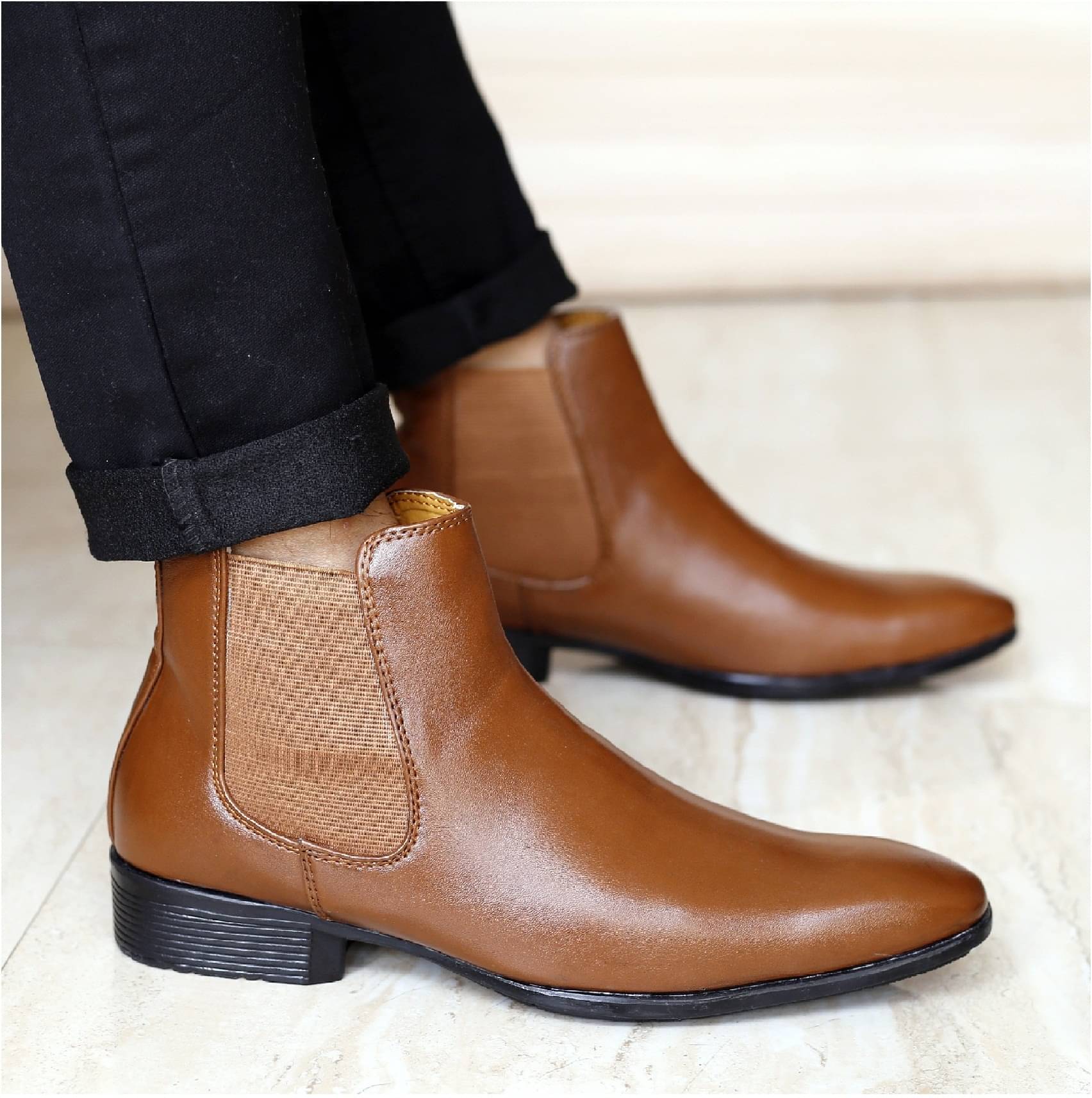     			BXXY Tan Men's Chelsea Boots