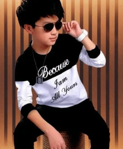     			Bhujwaal Pack of 1 Boys Cotton Blend T-Shirt ( Black,White )