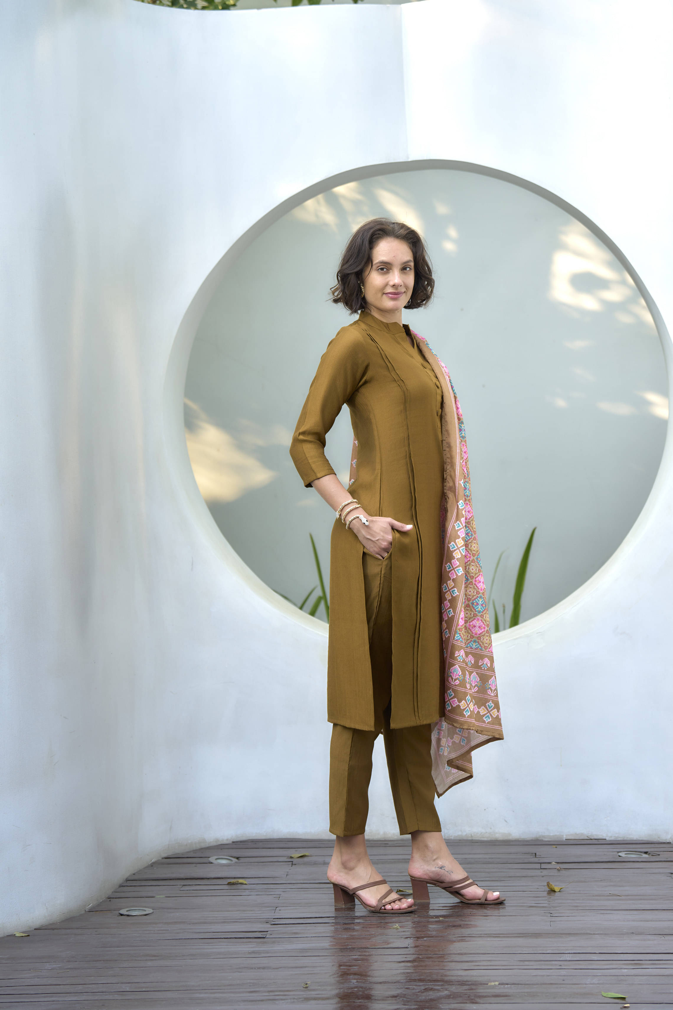 CYNOR Women Cotton Self Design Straight Kurti with Dupatta ( Brown ) CYNOR Women Cotton Self Design Straight Kurti with Dupatta ( Brown )