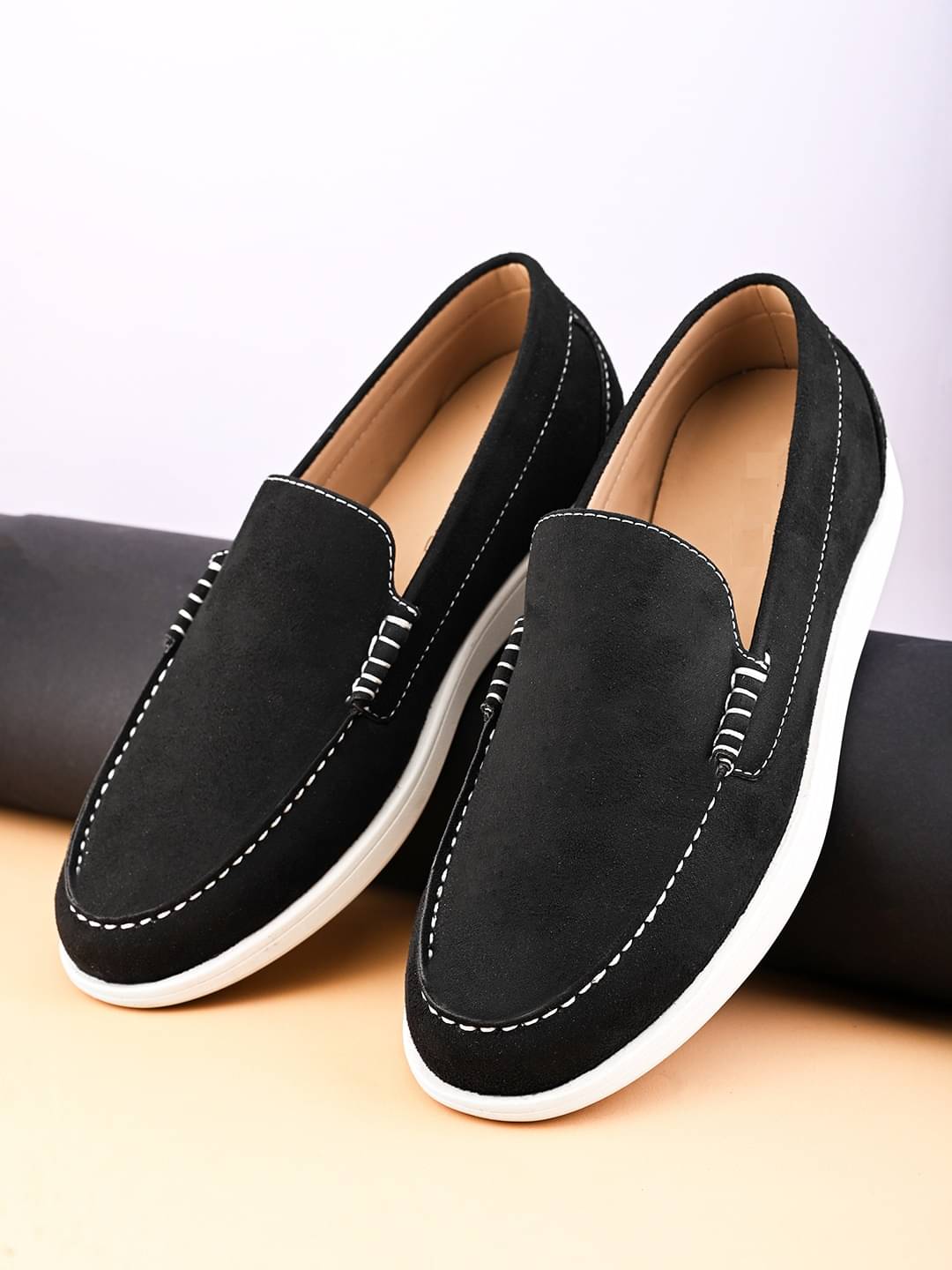     			Fentacia Black Men's Slip on