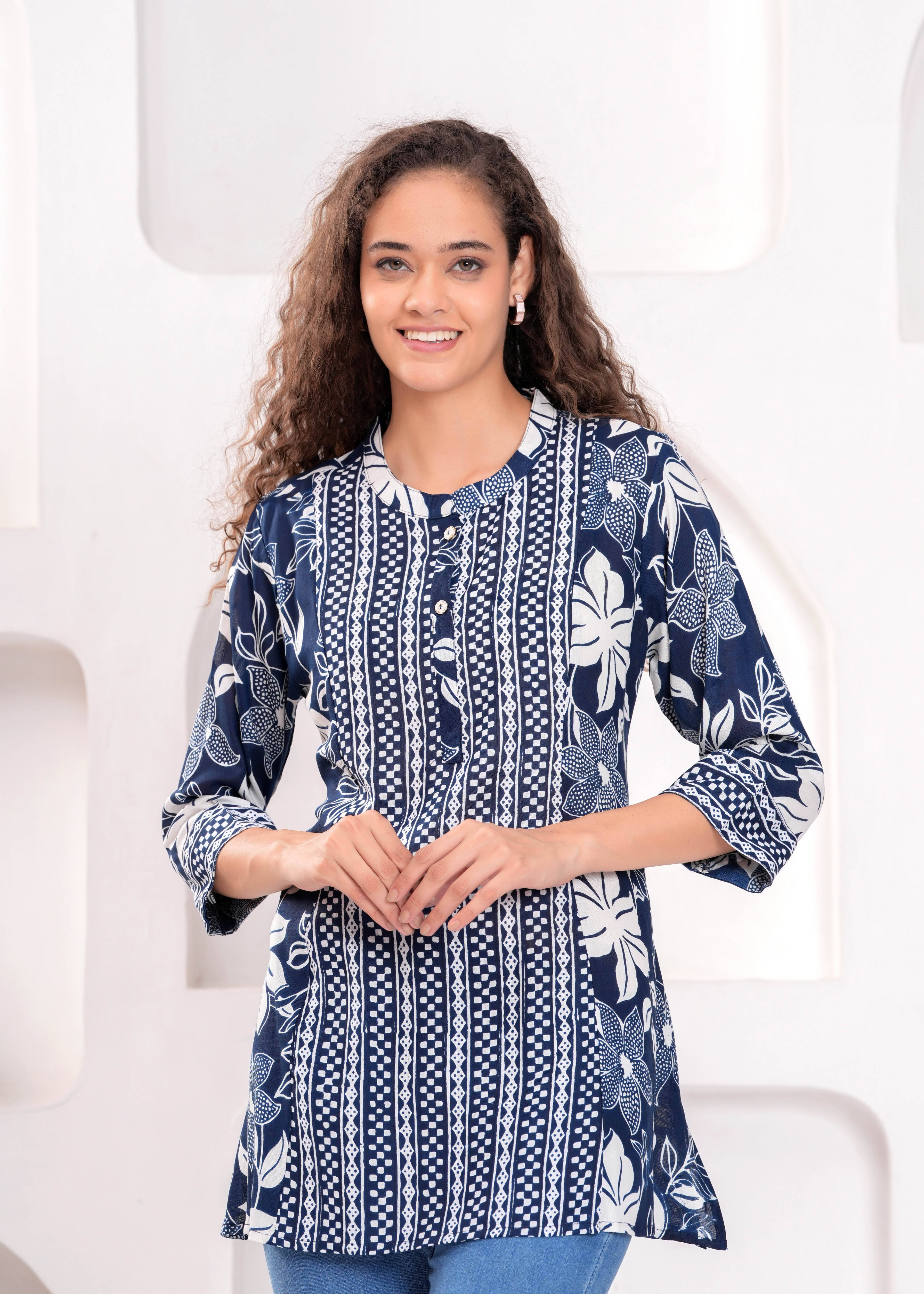 JAI SHIVAM TRADERS Women's Viscose Rayon Regular Top ( Navy Blue ) JAI SHIVAM TRADERS Women's Viscose Rayon Regular Top ( Navy Blue )