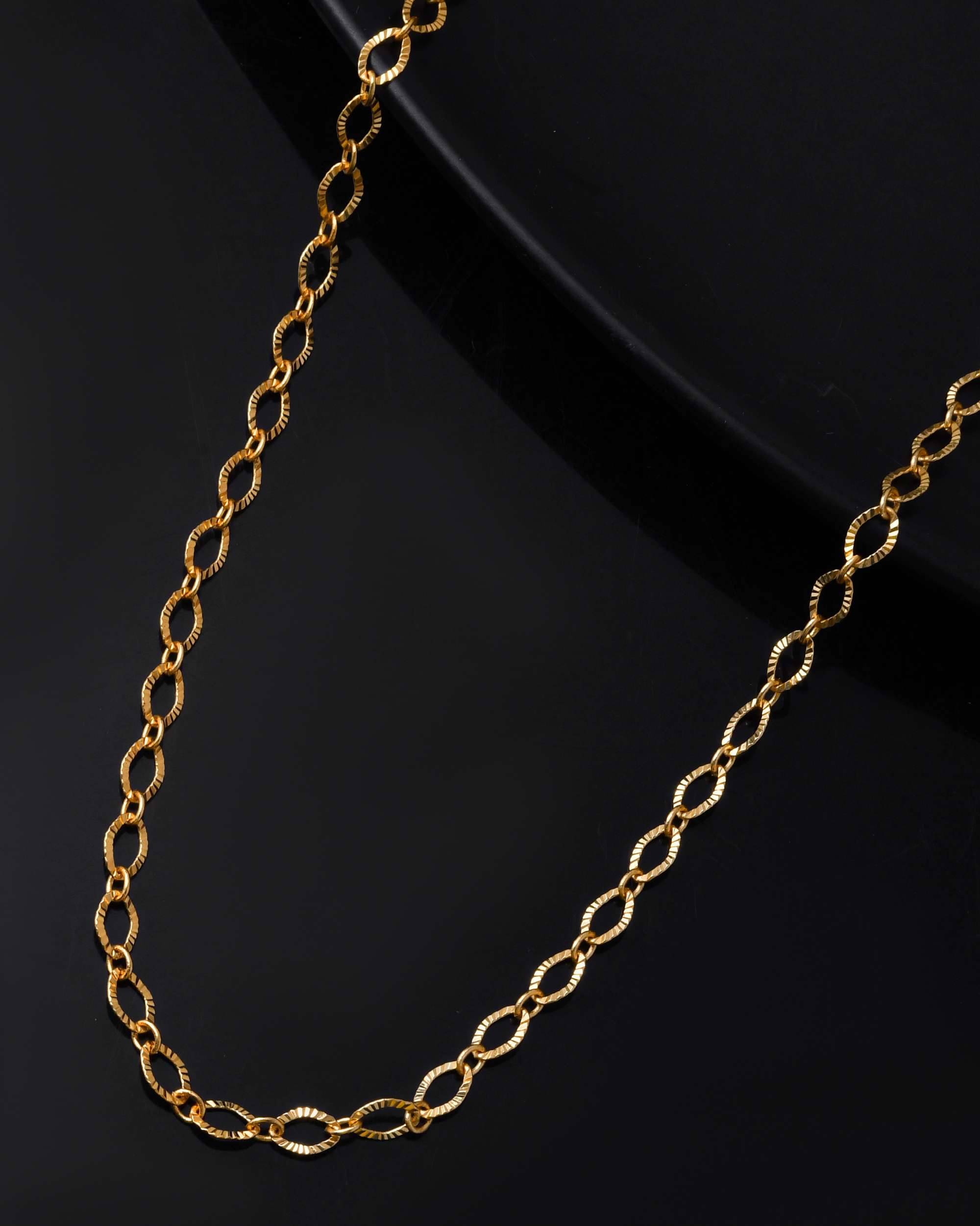 Jewels Nest Gold Plated Chain ( Set of 1 )     			Jewels Nest Gold Plated Chain ( Set of 1 )