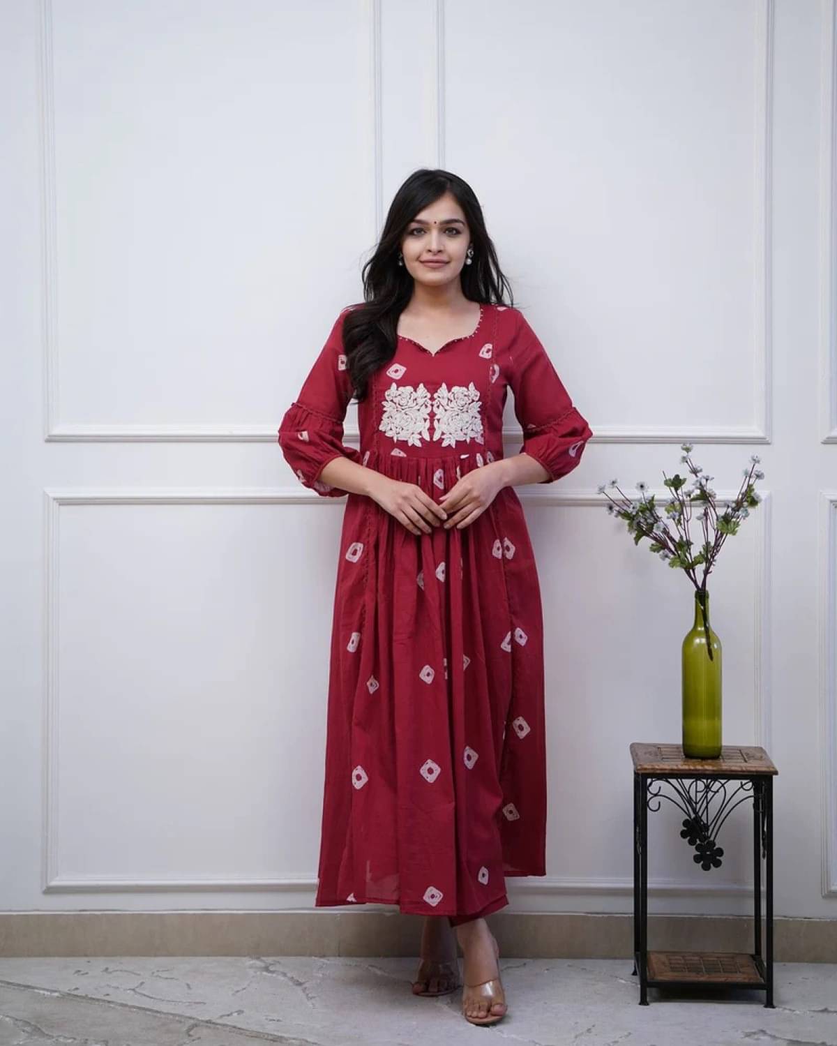     			Lee Moda Women Rayon Embroidered Flared Kurti With Pants ( Maroon )