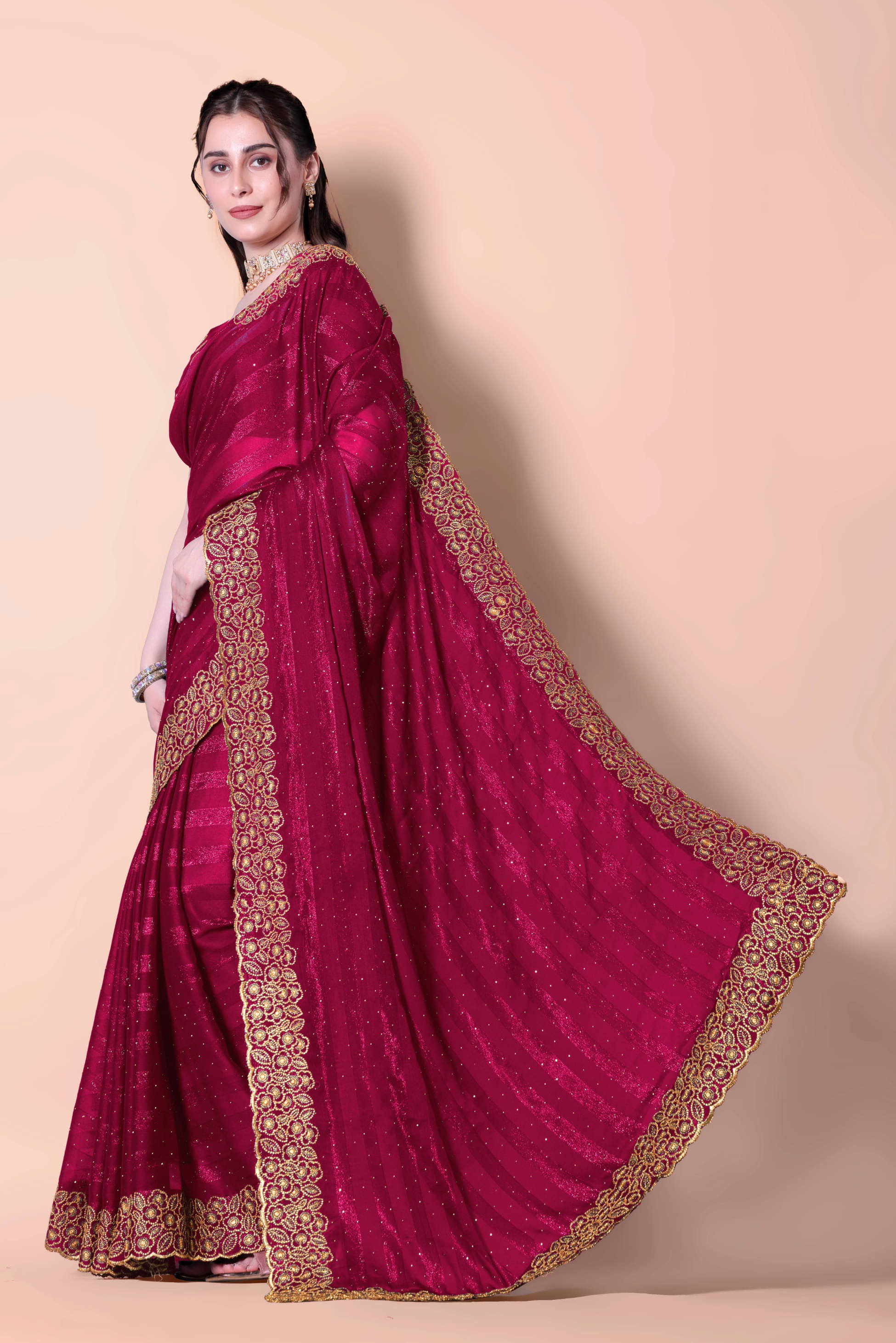     			MAYRAAFASHION Georgette Embroidered Saree With Unstitched Blouse Piece ( Red )