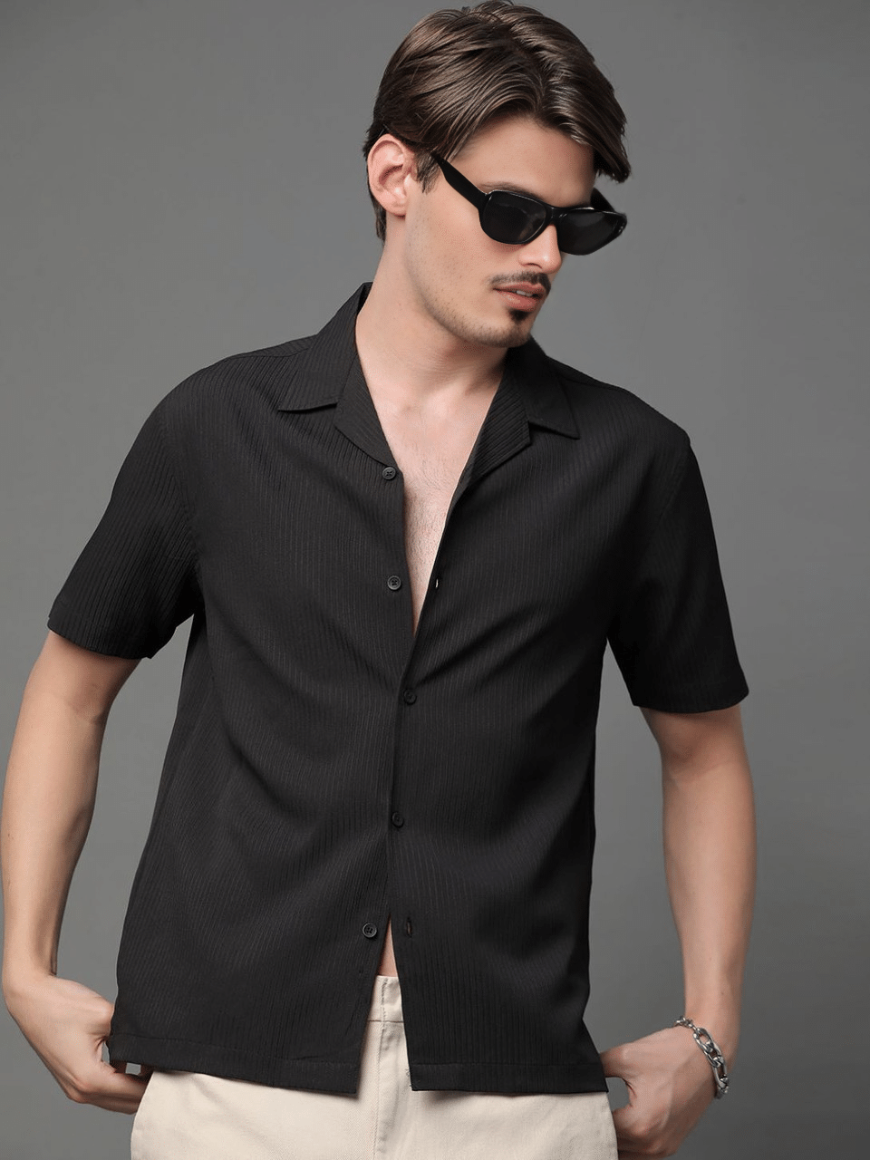     			genzy Corduroy Regular Fit Solids Half Sleeves Men's Casual Shirt - Black ( Pack of 1 )