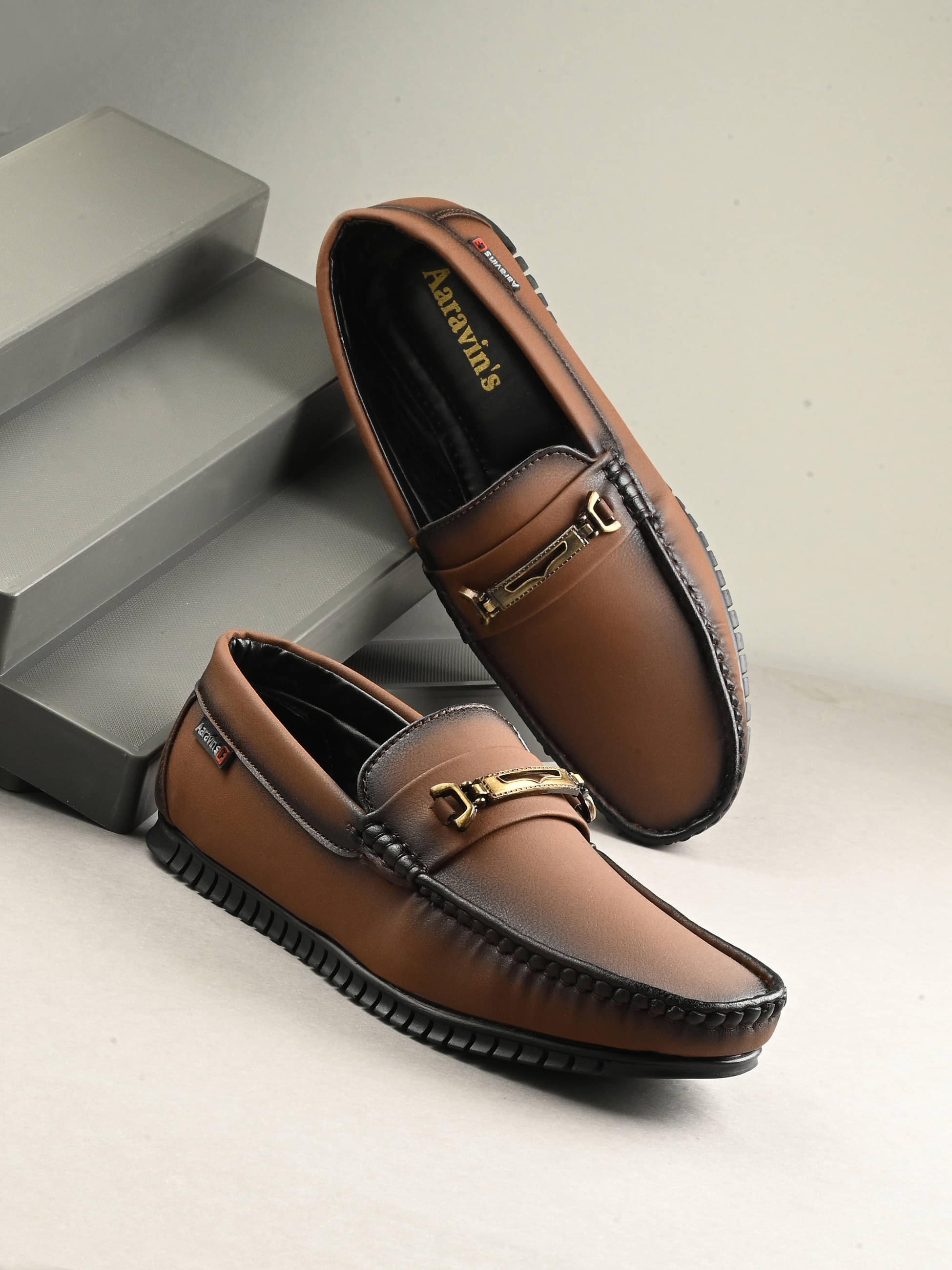     			Aaravin's Tan Men's Horsebit