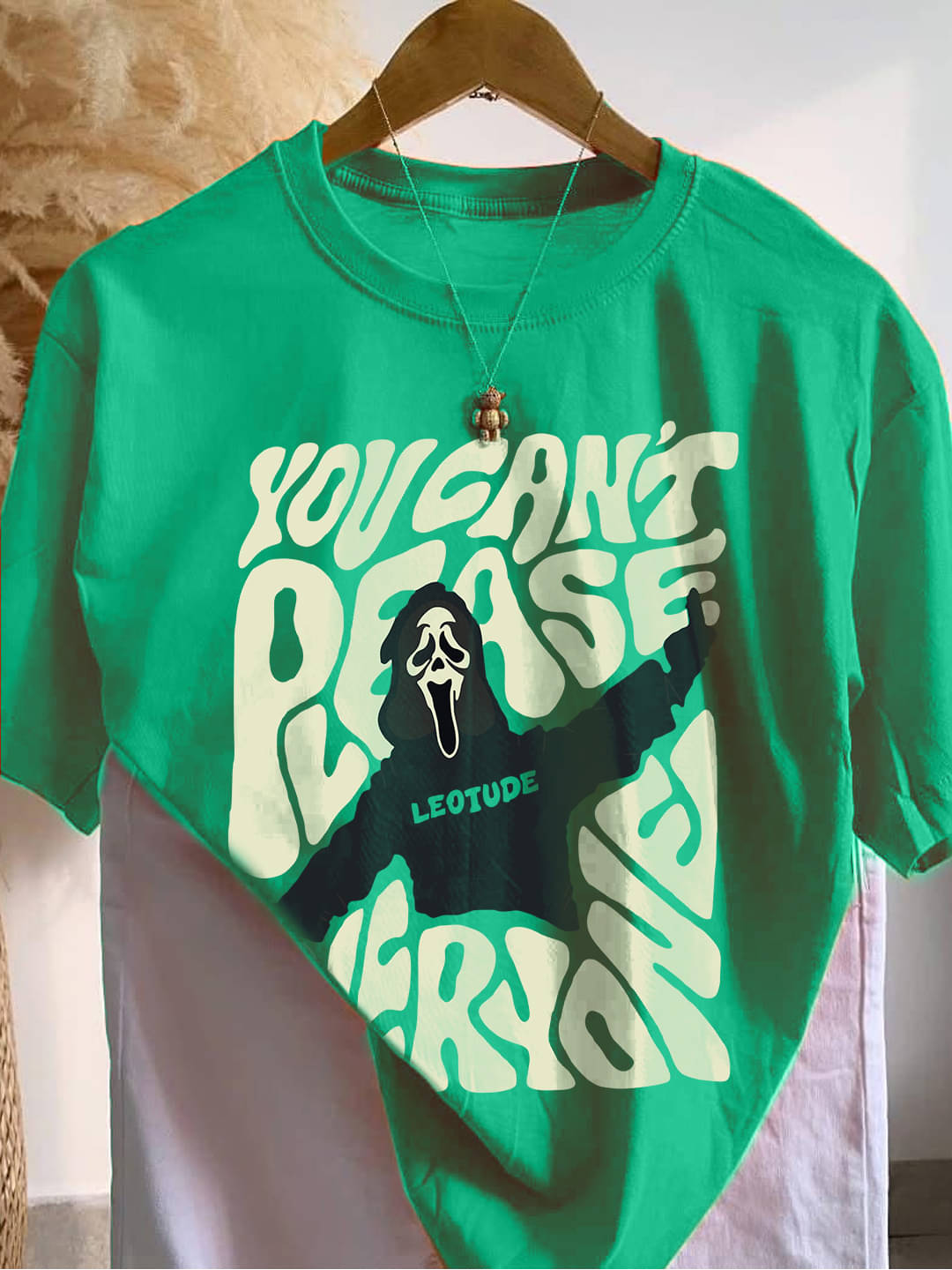 Leotude Men Cotton Blend Oversized Fit Printed T-Shirt ( Green ) Leotude Men Cotton Blend Oversized Fit Printed T-Shirt ( Green )