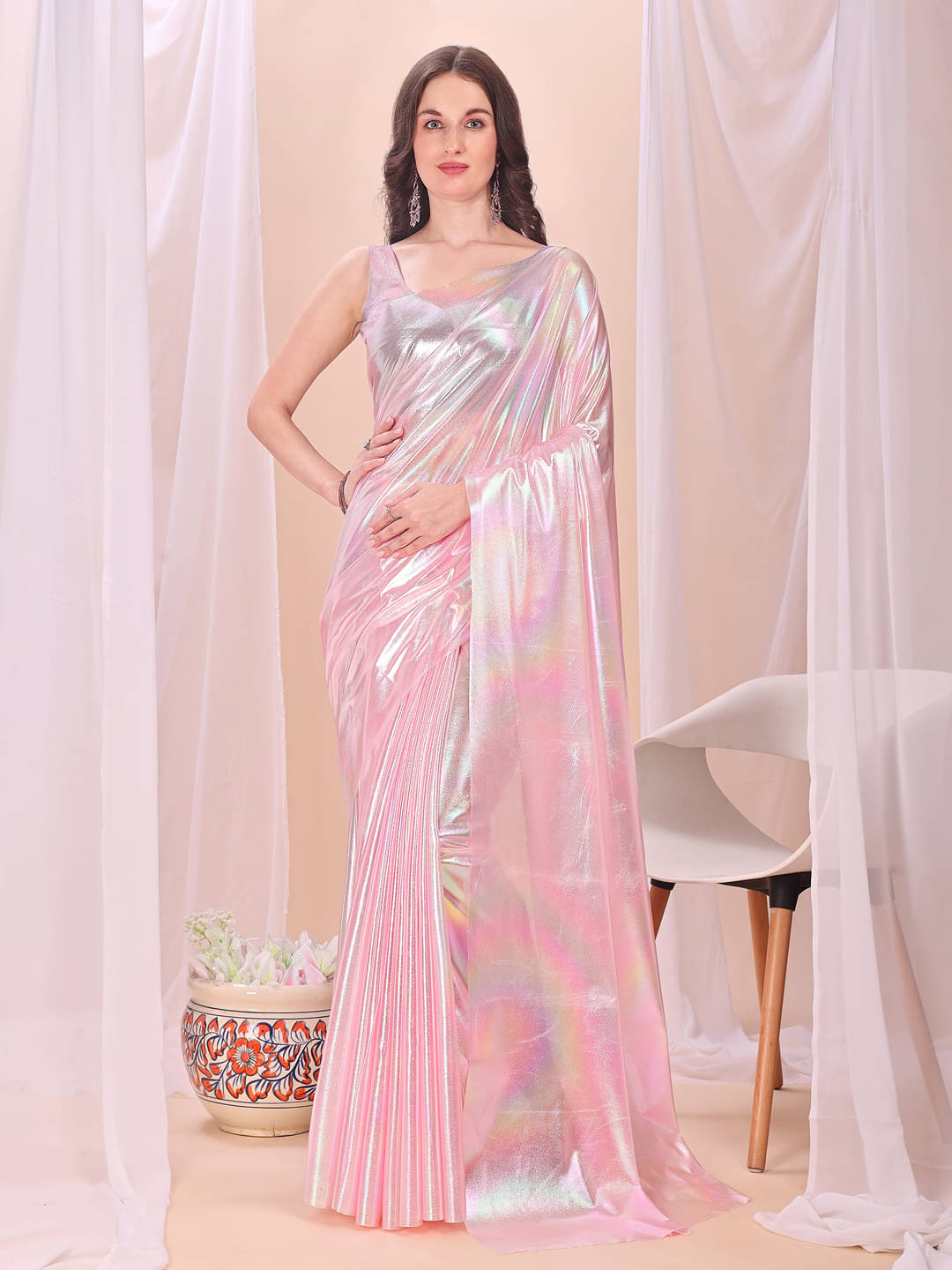 XOOM LADY Zimmy Choo Solid Saree With Unstitched Blouse Piece ( Pink ) XOOM LADY Zimmy Choo Solid Saree With Unstitched Blouse Piece ( Pink )