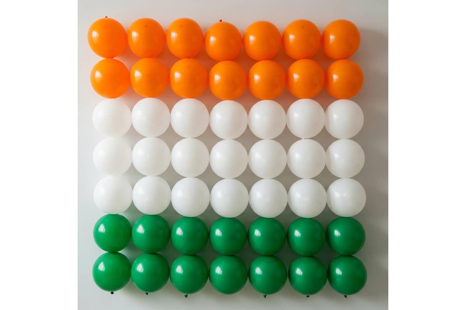     			1iAM Independence Day Decoration Items Pack of 61 - 60pcs Balloons & Glue Dots Roll For Corporate Office, Hospital, Restaurent, Shopping Mall, Hotel, Shop, School, College | 15th August Decor Items