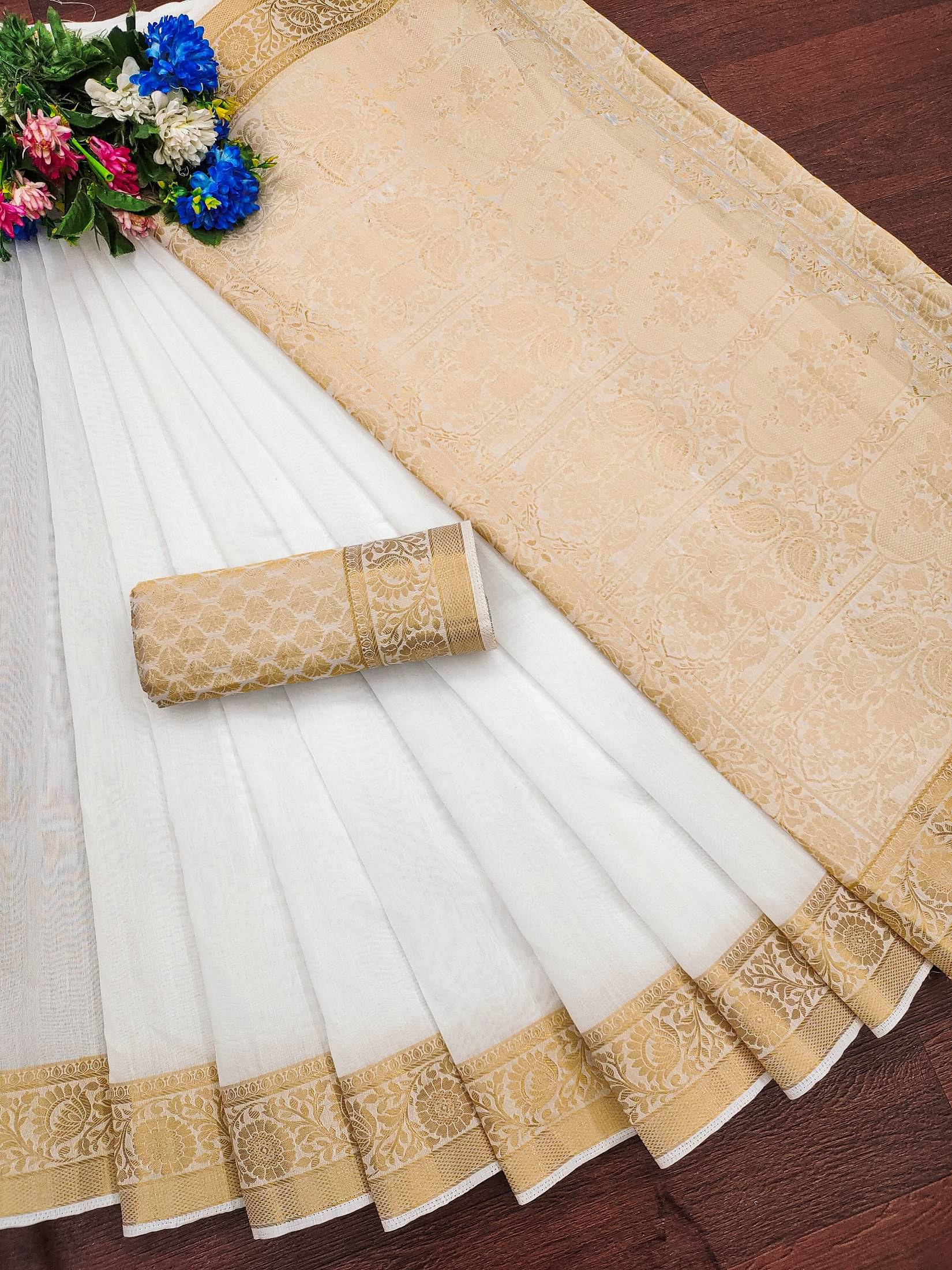     			IndShopMart Cotton Silk Solid Saree With Unstitched Blouse Piece ( Gold )