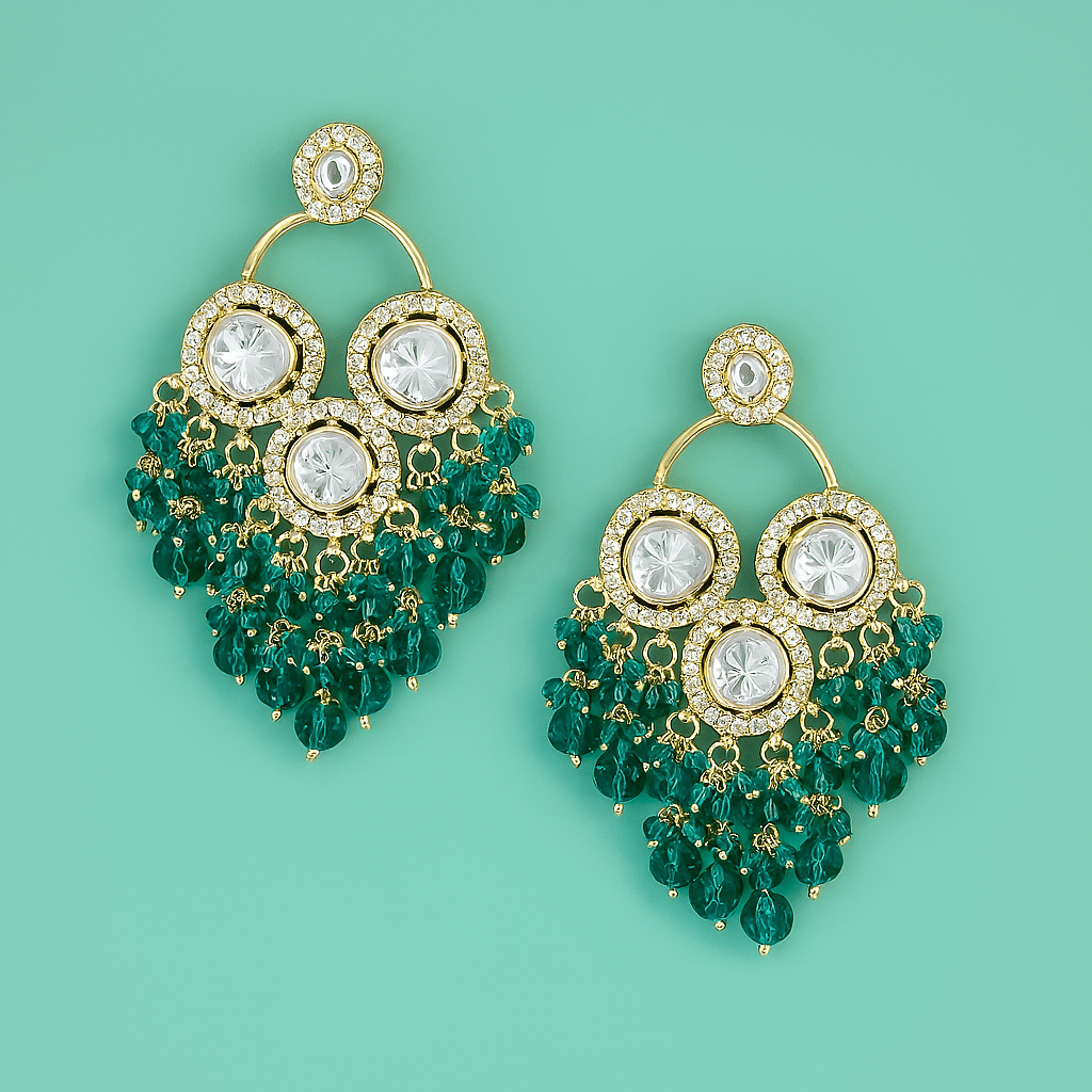     			Padmavati Bangles Green Chandelier Earrings ( Pack of 1 )