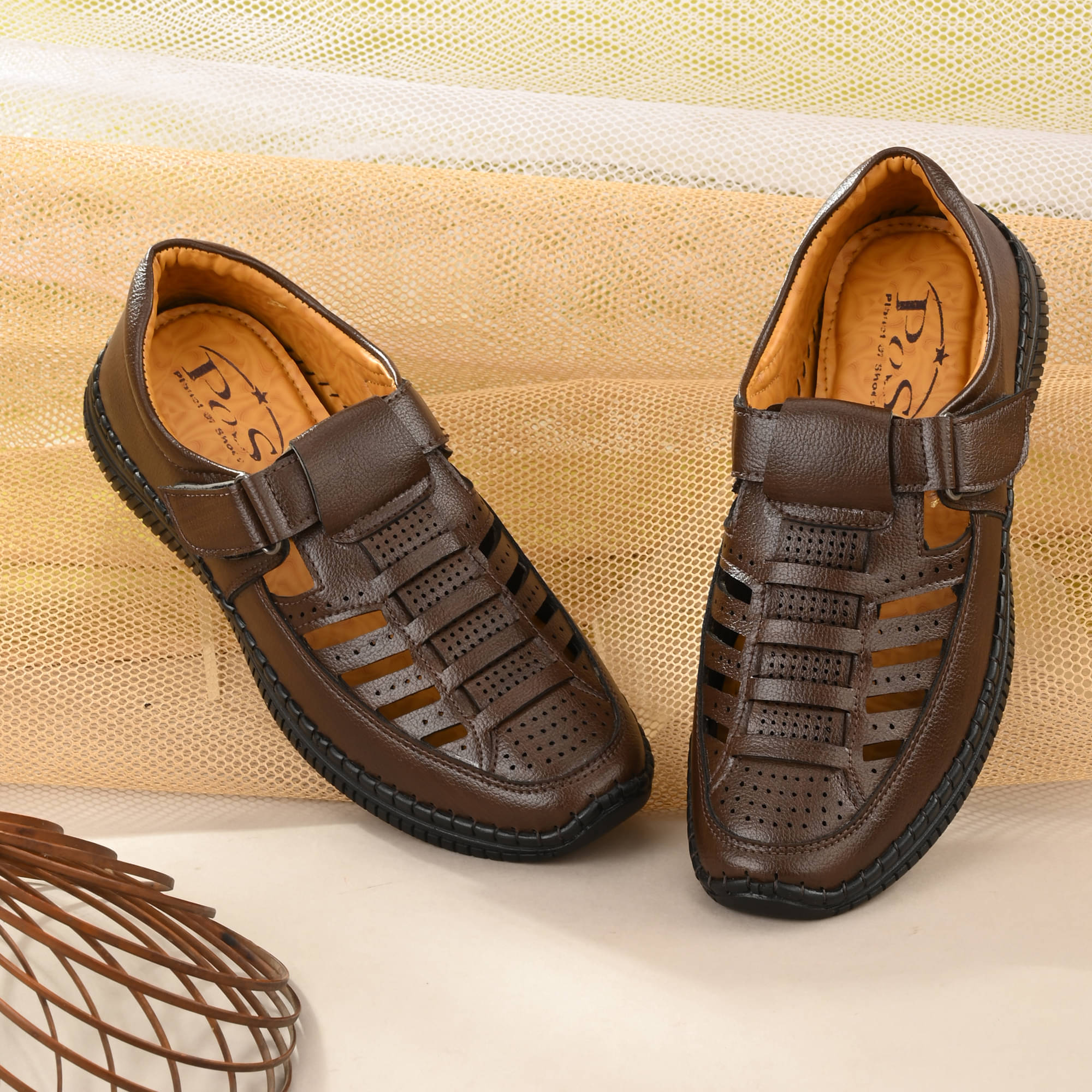     			Planet of shoe - Brown Men's Sandals