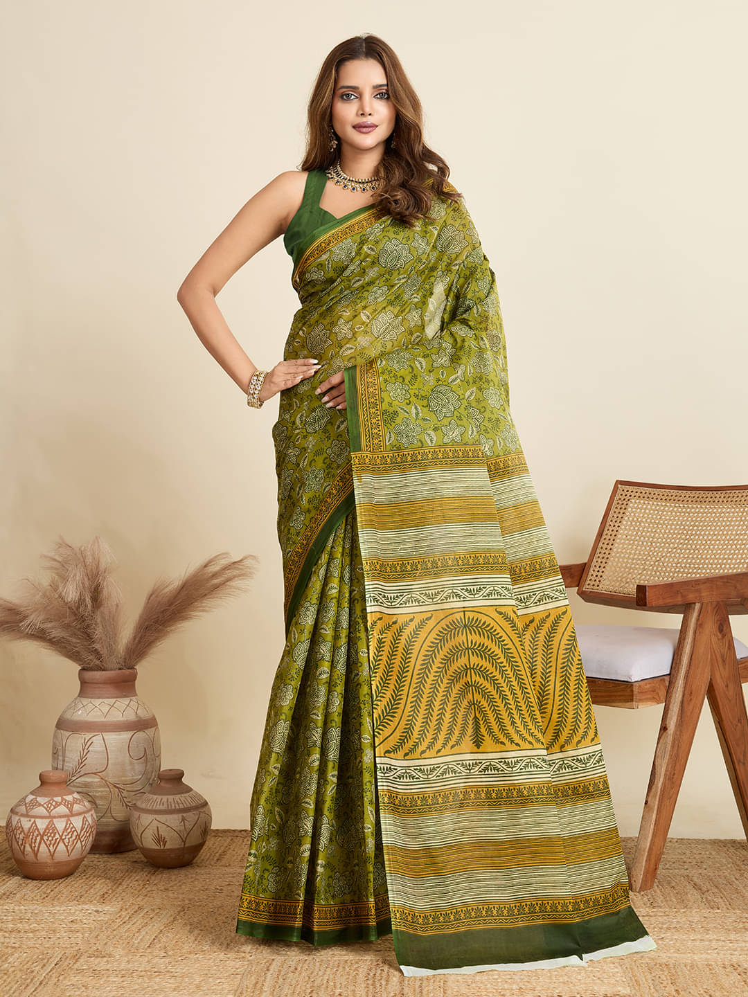 SHANVIKA Cotton Printed Saree Without Blouse Piece ( Green ) SHANVIKA Cotton Printed Saree Without Blouse Piece ( Green )