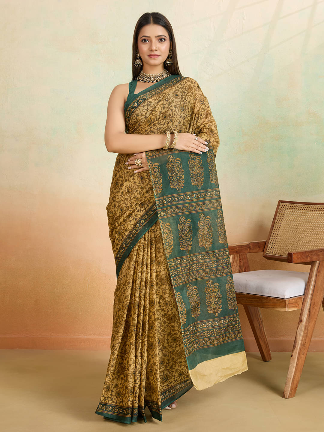     			SHANVIKA Cotton Printed Saree Without Blouse Piece ( Beige )