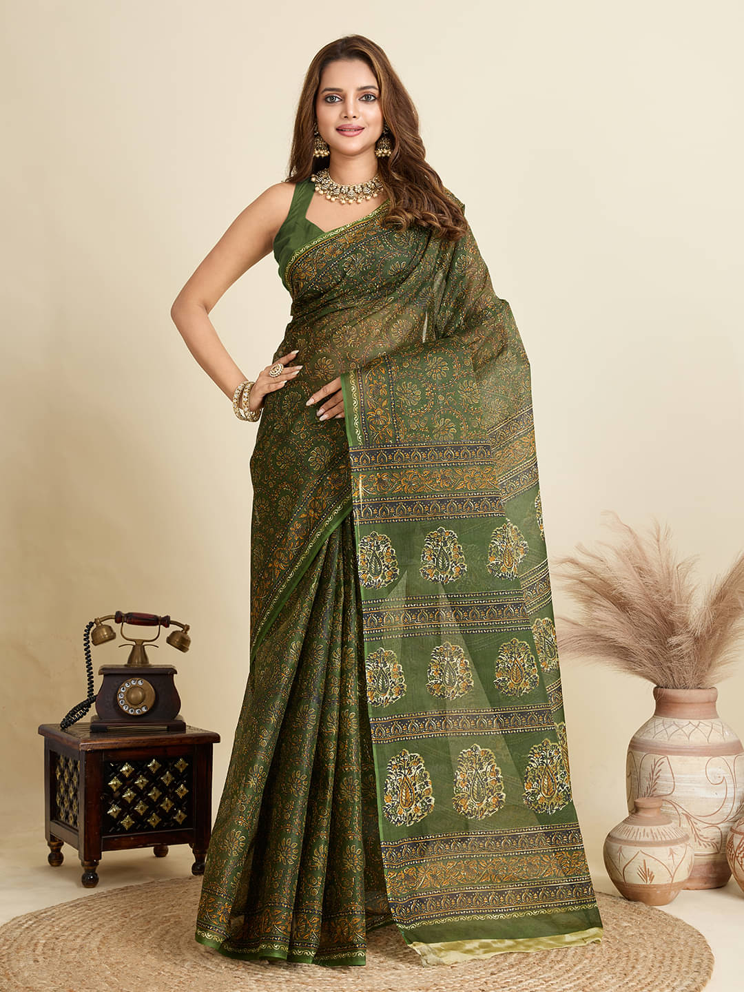 SHANVIKA Cotton Printed Saree Without Blouse Piece ( Green ) SHANVIKA Cotton Printed Saree Without Blouse Piece ( Green )