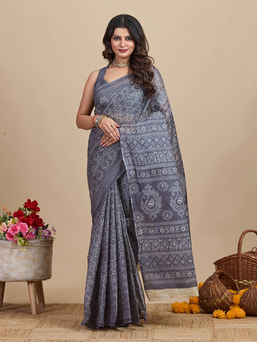     			SHANVIKA Cotton Printed Saree Without Blouse Piece ( Grey )
