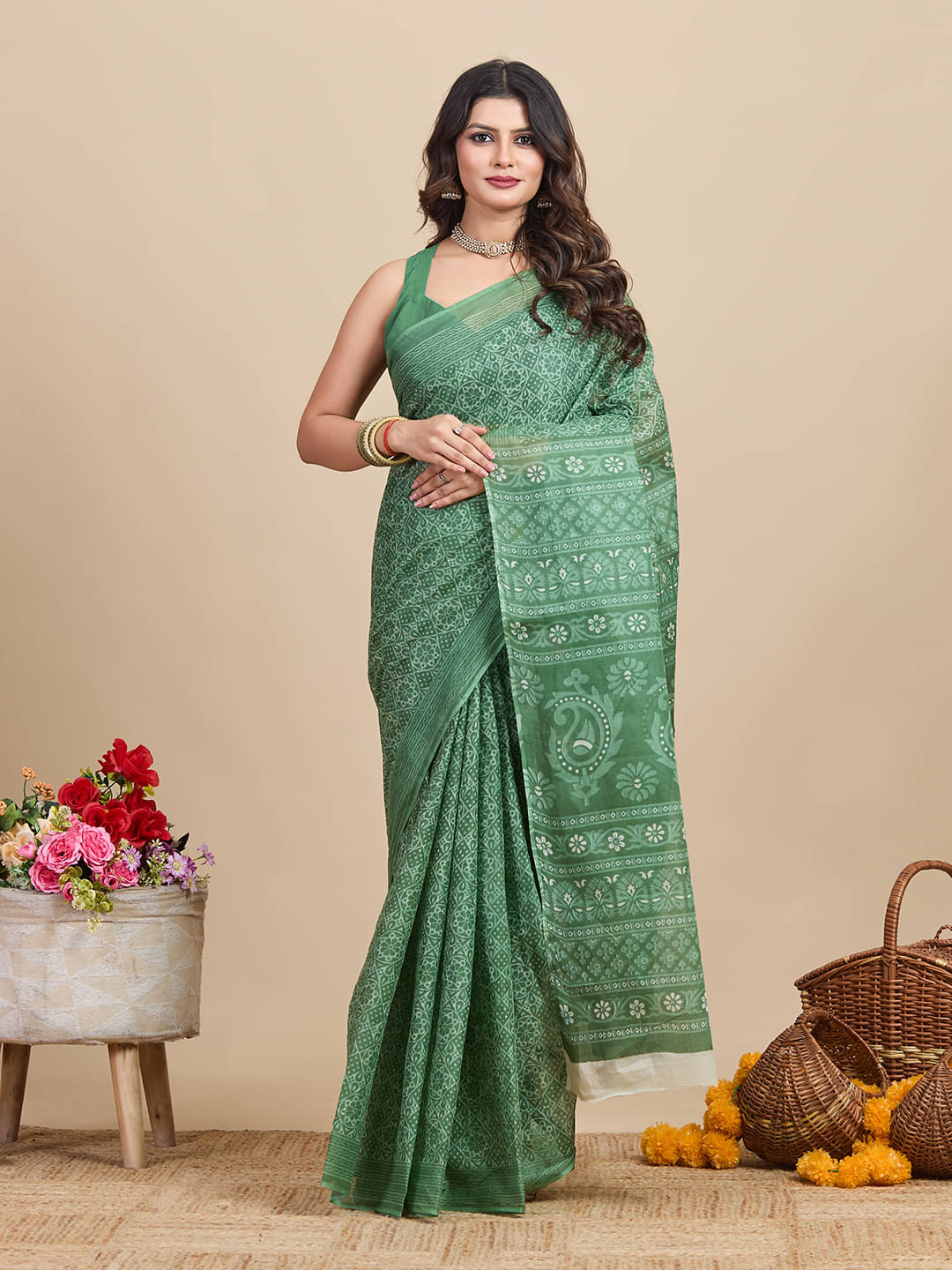 SHANVIKA Cotton Printed Saree Without Blouse Piece ( Green ) SHANVIKA Cotton Printed Saree Without Blouse Piece ( Green )