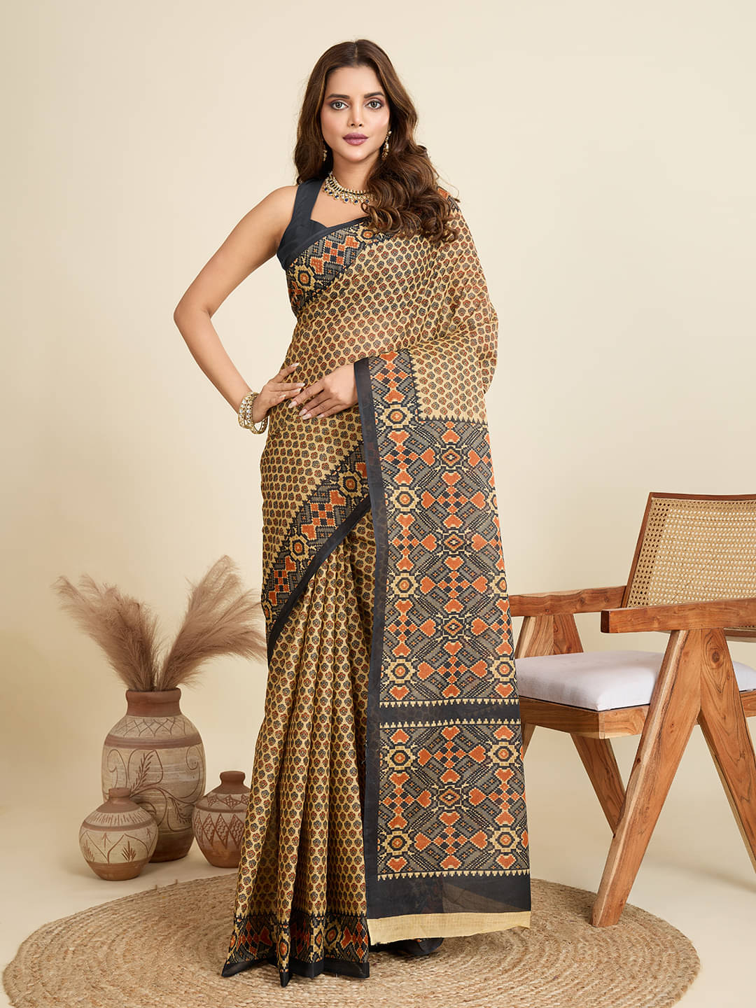     			SHANVIKA Cotton Printed Saree Without Blouse Piece ( Beige )