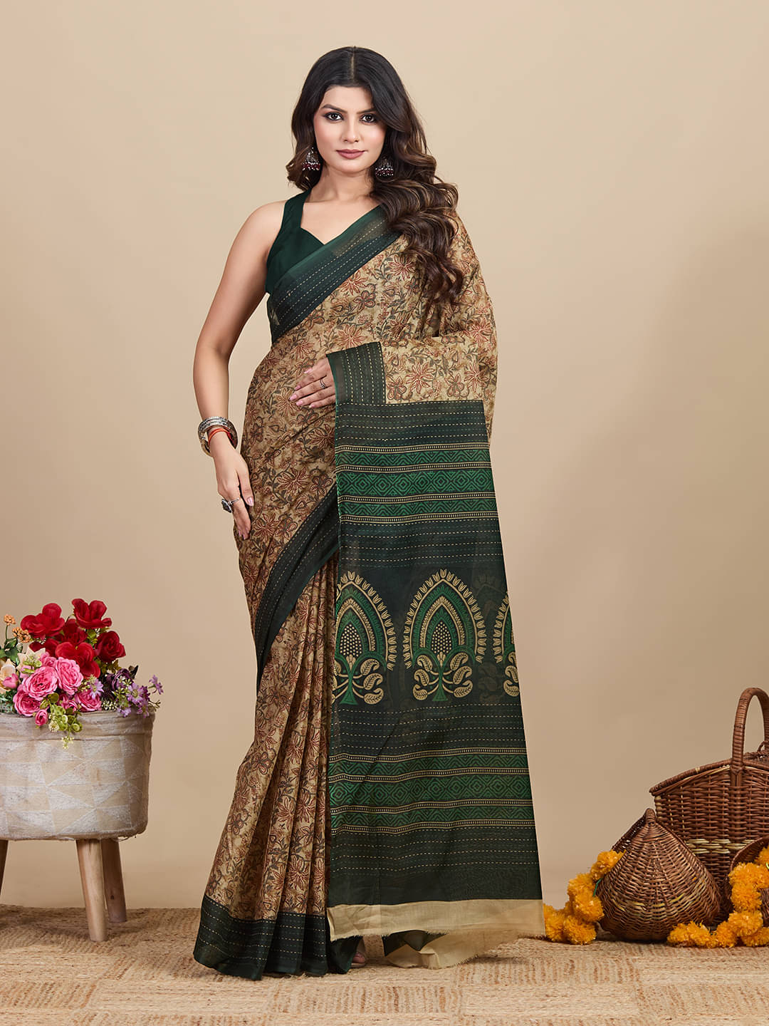 SHANVIKA Cotton Printed Saree Without Blouse Piece ( Brown ) SHANVIKA Cotton Printed Saree Without Blouse Piece ( Brown )