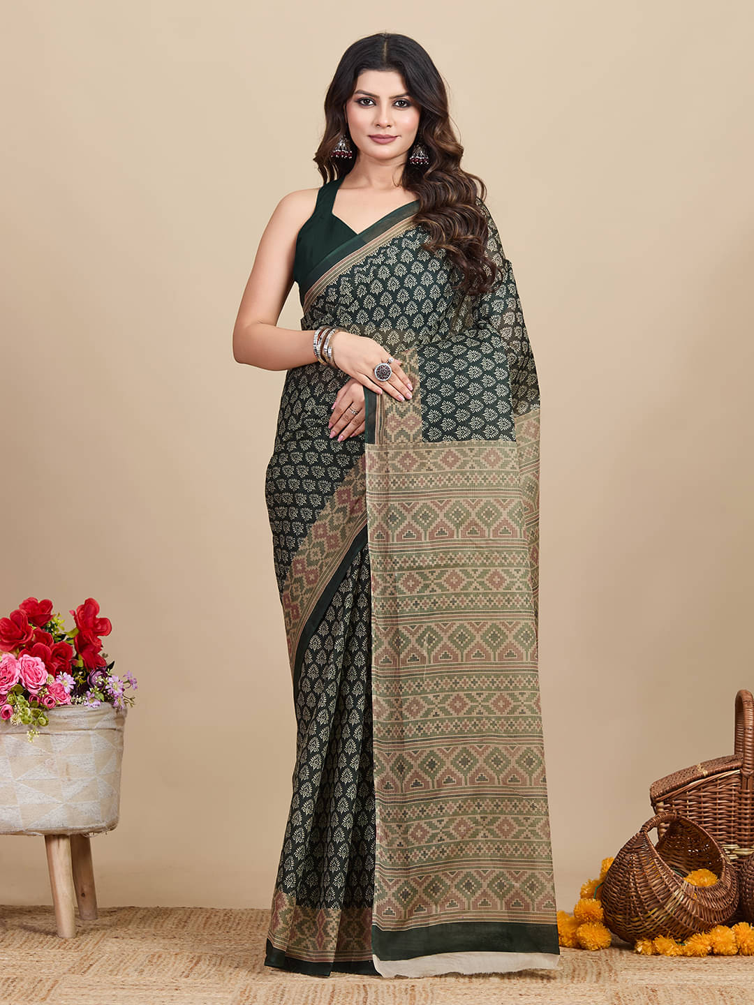 SHANVIKA Cotton Printed Saree Without Blouse Piece ( Green ) SHANVIKA Cotton Printed Saree Without Blouse Piece ( Green )