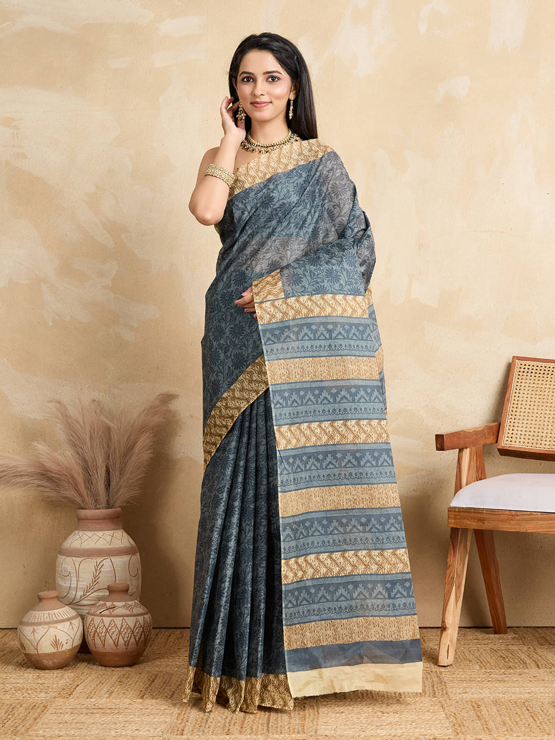     			SHANVIKA Cotton Printed Saree Without Blouse Piece ( Grey )