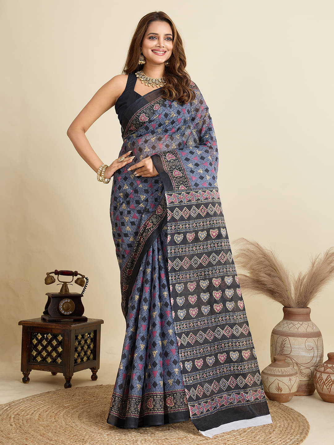 SHANVIKA Cotton Printed Saree Without Blouse Piece ( Grey ) SHANVIKA Cotton Printed Saree Without Blouse Piece ( Grey )