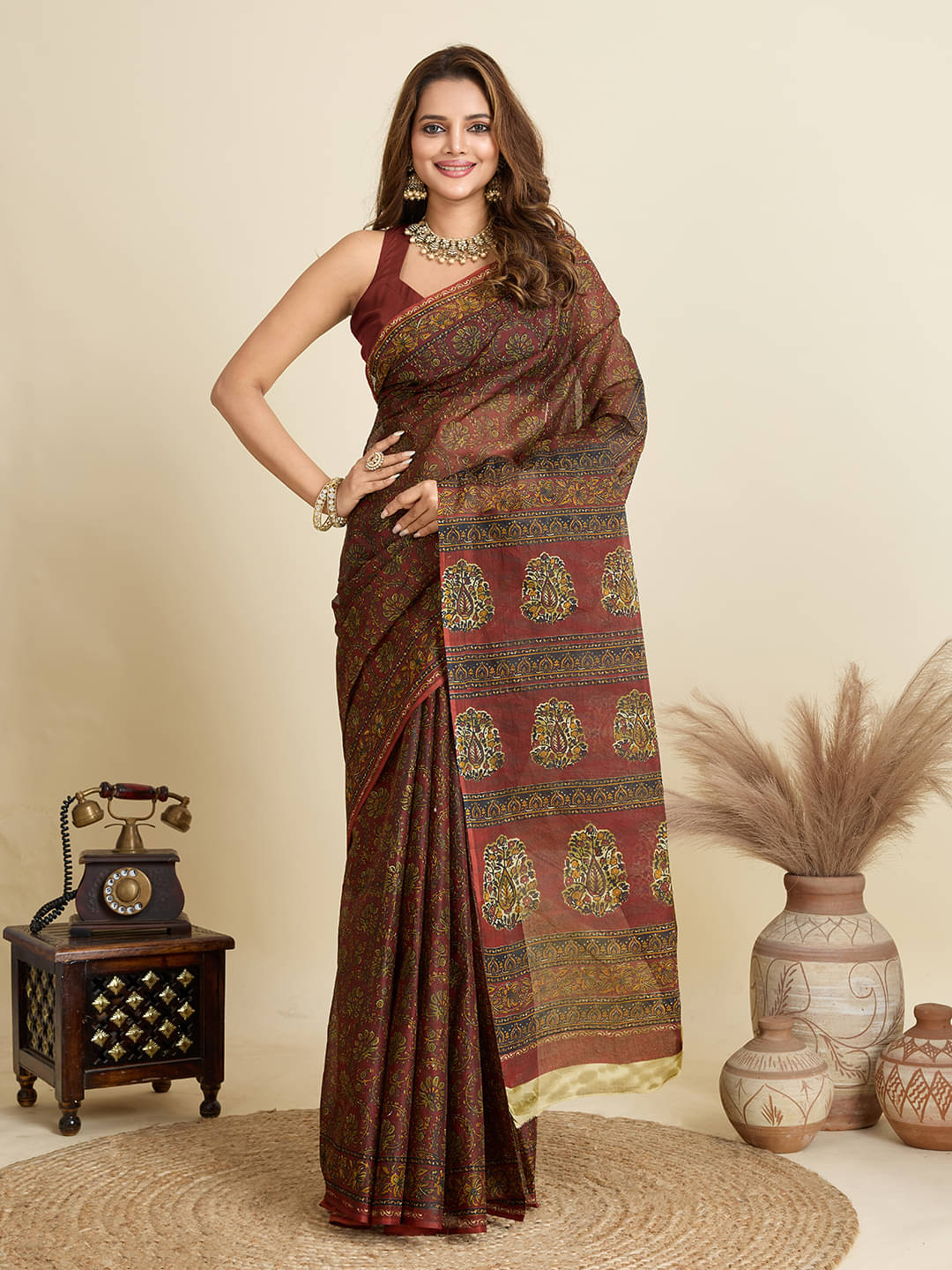 SHANVIKA Cotton Printed Saree Without Blouse Piece ( Rust ) SHANVIKA Cotton Printed Saree Without Blouse Piece ( Rust )
