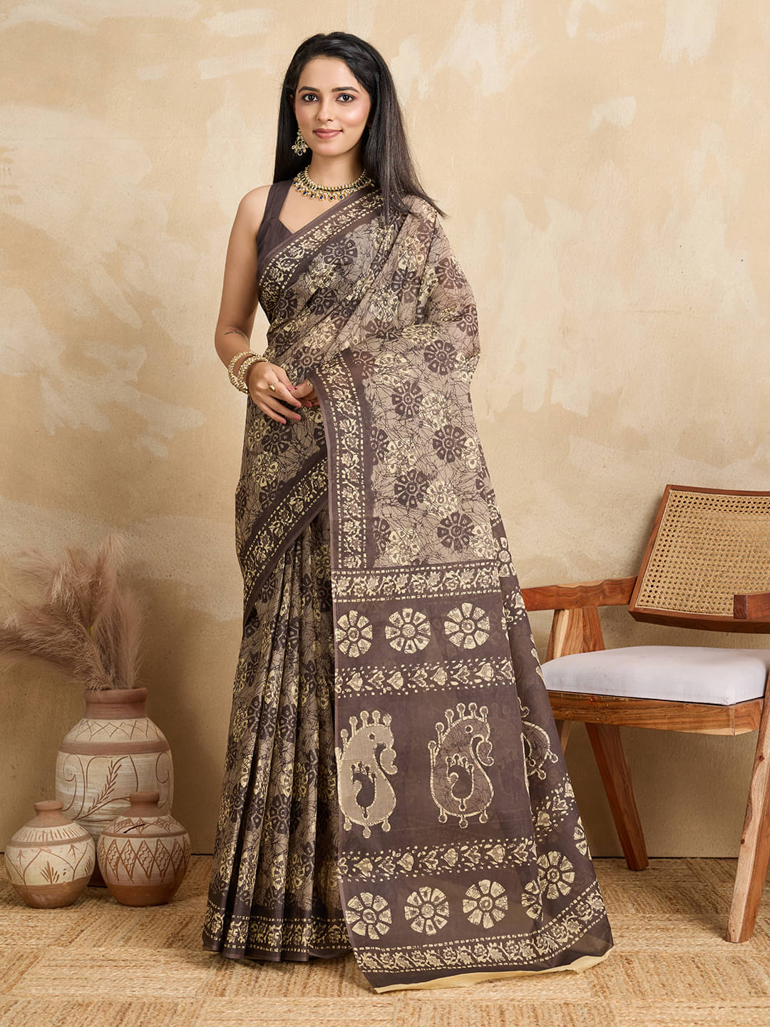     			SHANVIKA Cotton Printed Saree Without Blouse Piece ( Brown )