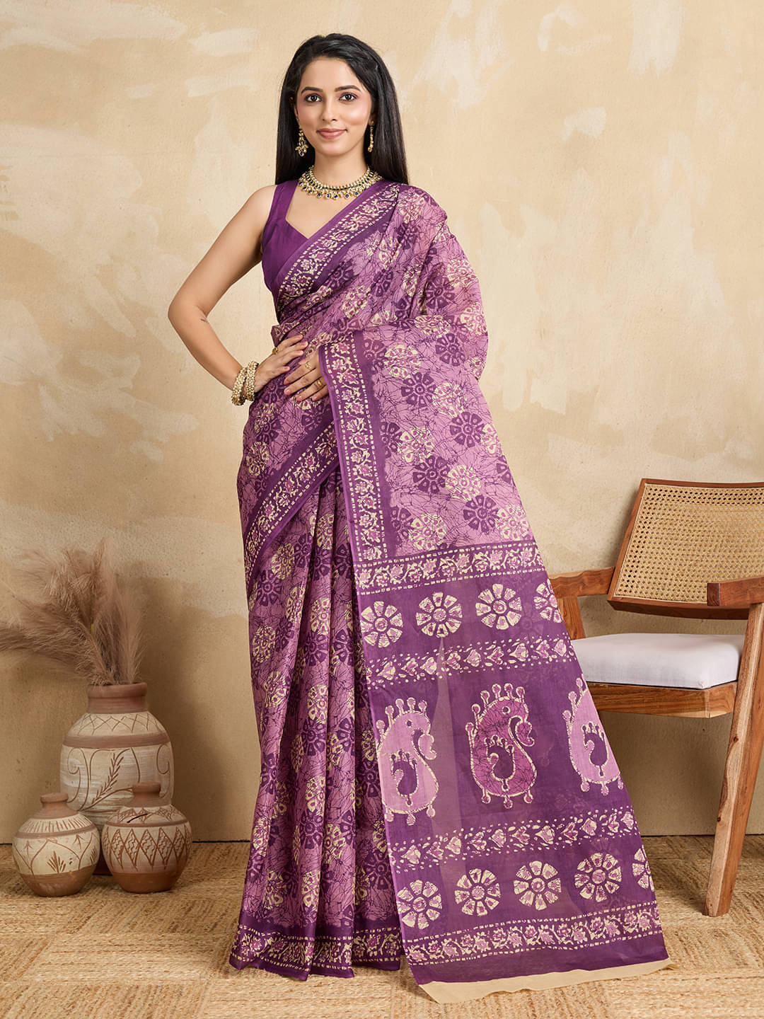 SHANVIKA Cotton Printed Saree Without Blouse Piece ( Pink ) SHANVIKA Cotton Printed Saree Without Blouse Piece ( Pink )