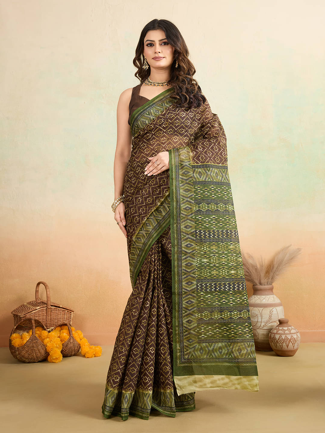 SHANVIKA Cotton Printed Saree Without Blouse Piece ( Brown ) SHANVIKA Cotton Printed Saree Without Blouse Piece ( Brown )