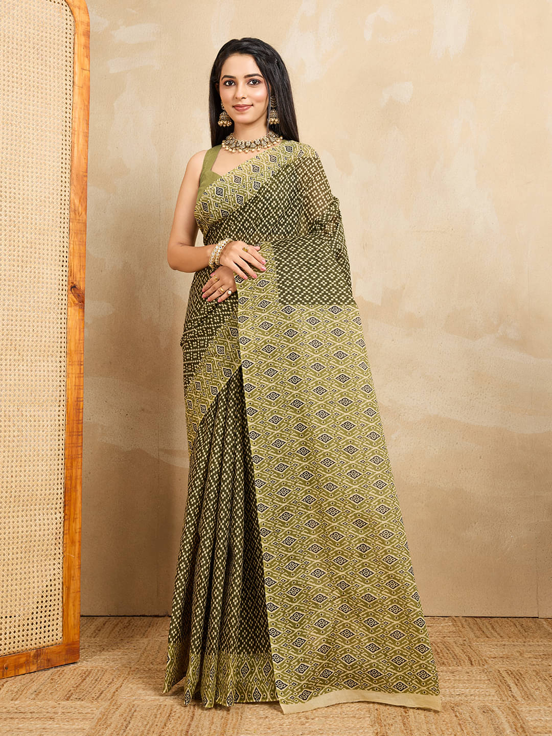     			SHANVIKA Cotton Printed Saree Without Blouse Piece ( Green )